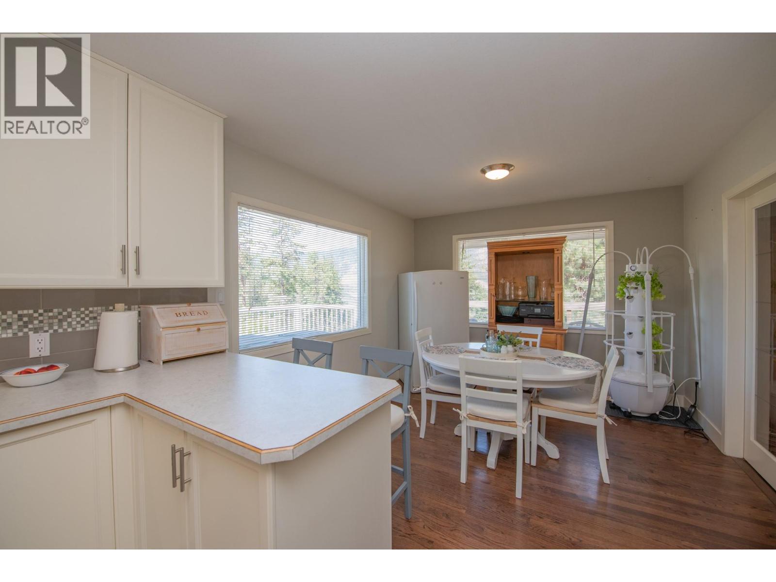 OYAMA, British Columbia, V4V 2C5, CA, 4 Bedrooms Bedrooms, ,2 BathroomsBathrooms,Residential,For Sale,1918800