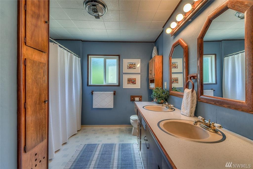 8119 Shirley Ave, Gig Harbor, Washington, 98335, United States, 3 Bedrooms Bedrooms, ,2 BathroomsBathrooms,Residential,For Sale,8119 Shirley Ave,1627698