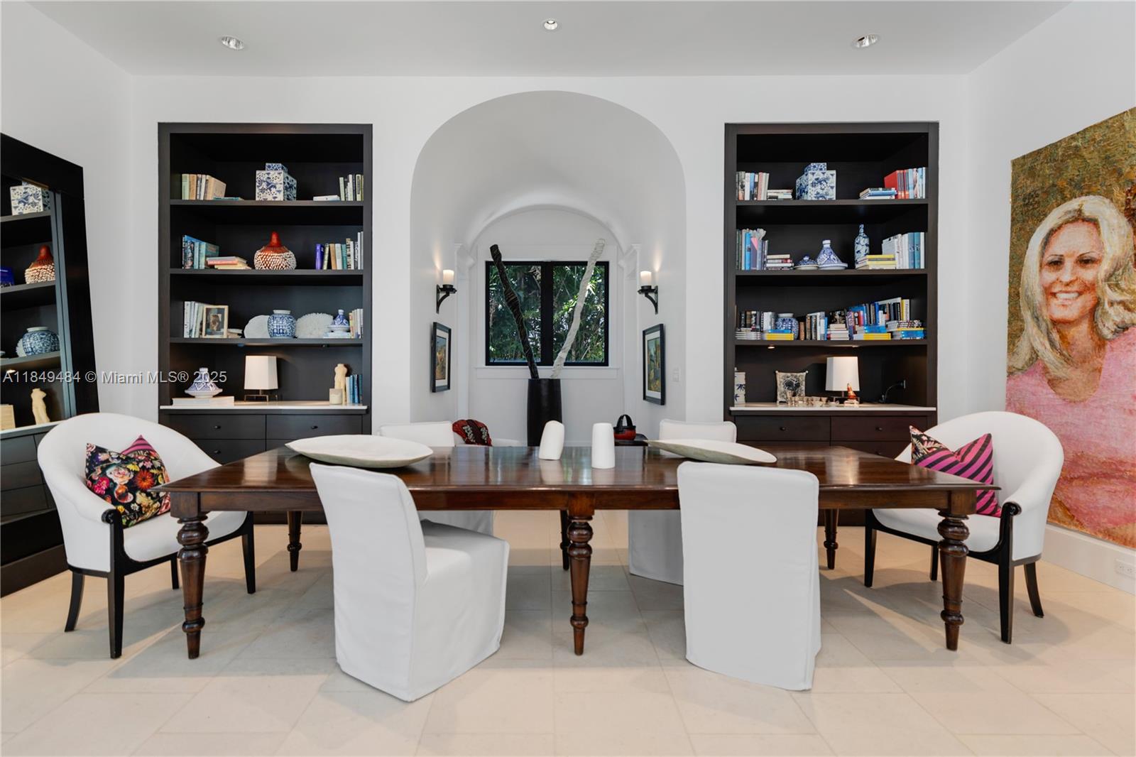 Miami Beach, Florida, 33140, United States, 6 Bedrooms Bedrooms, ,7 BathroomsBathrooms,Residential,For Sale,1927526