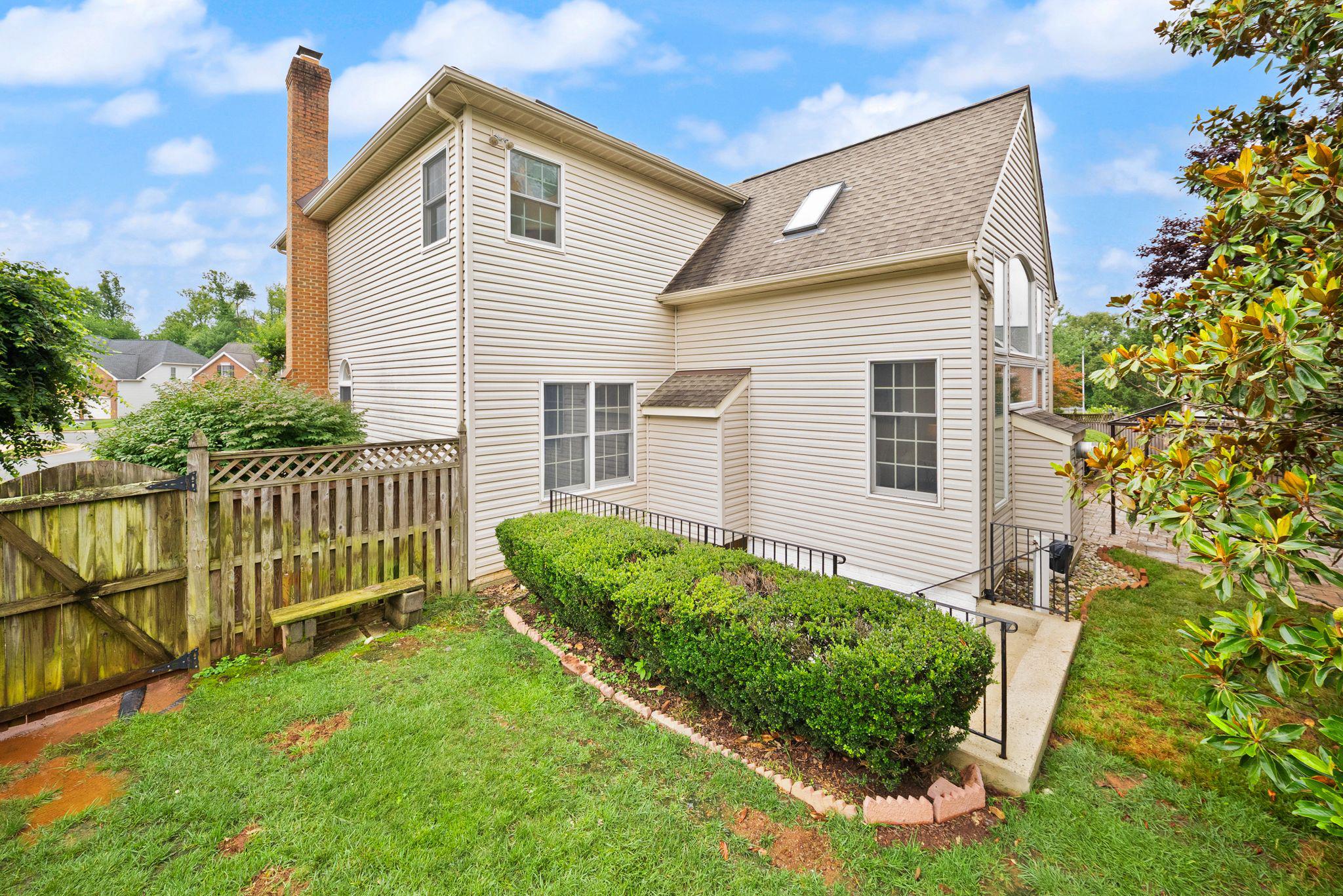  12754 Alder Woods Drive, Fairfax, VA, 22033 - 物件實景