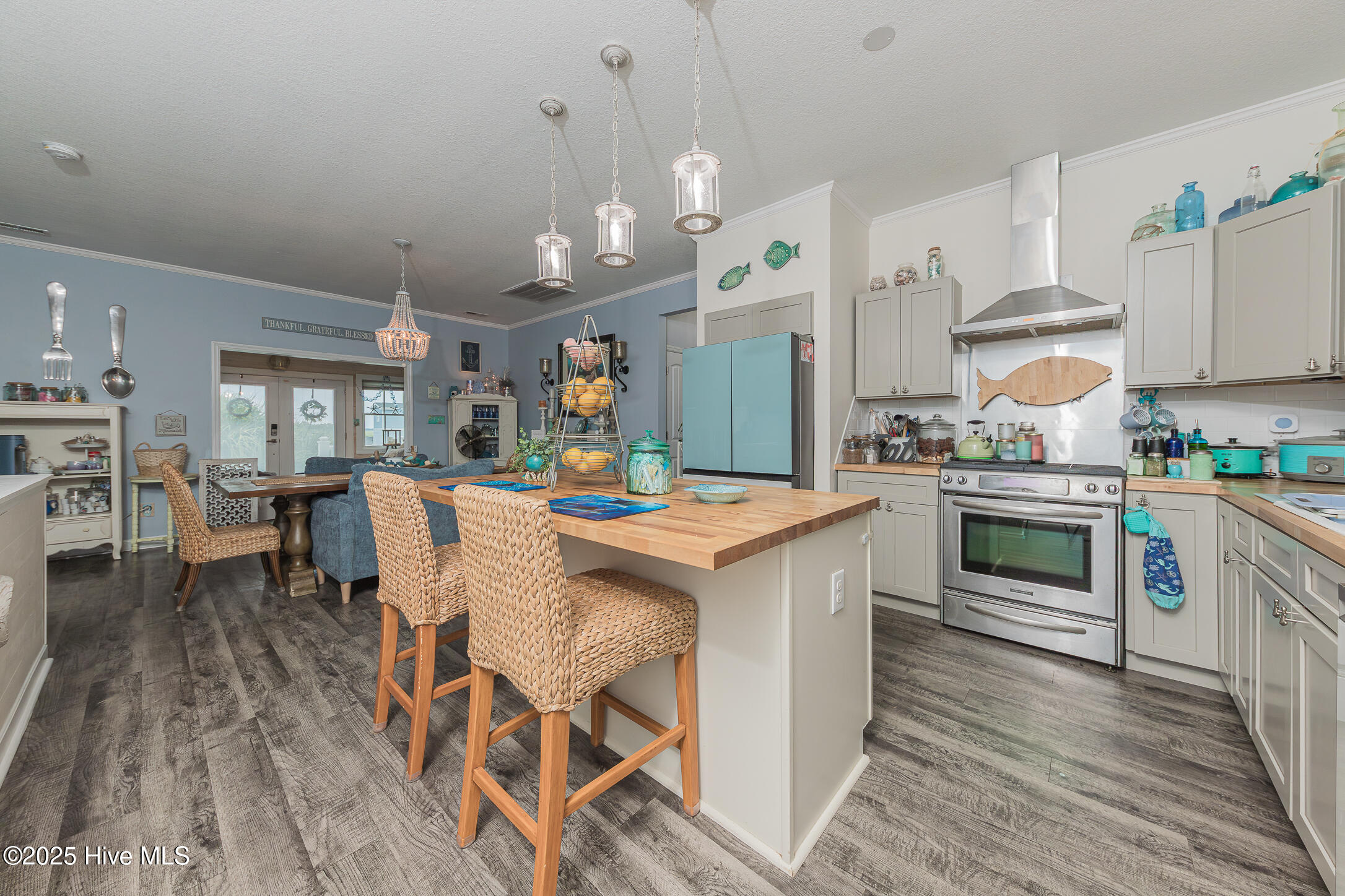 Hubert, North Carolina, 28539, United States, 4 Bedrooms Bedrooms, ,3 BathroomsBathrooms,Residential,For Sale,1974043