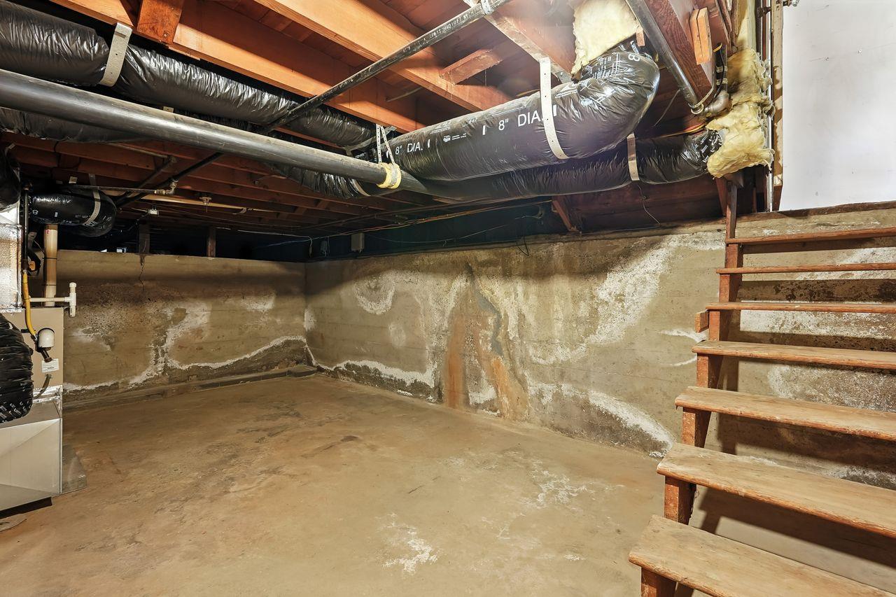 Sacramento, California, 95819, United States, 3 Bedrooms Bedrooms, ,2 BathroomsBathrooms,Residential,For Sale,1925048