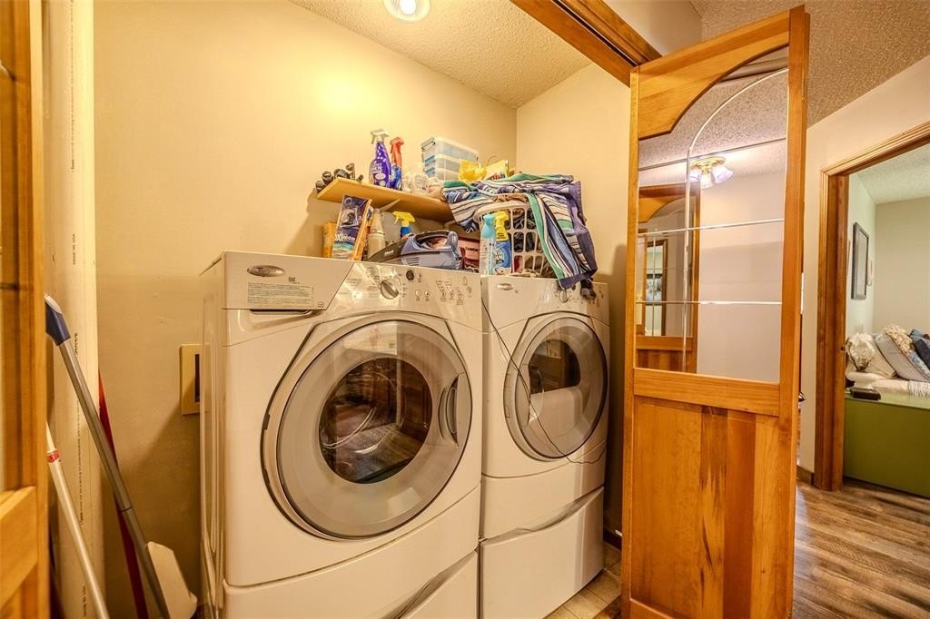 Urbana, Missouri, 65767, United States, 5 Bedrooms Bedrooms, ,4 BathroomsBathrooms,Residential,For Sale,1851017