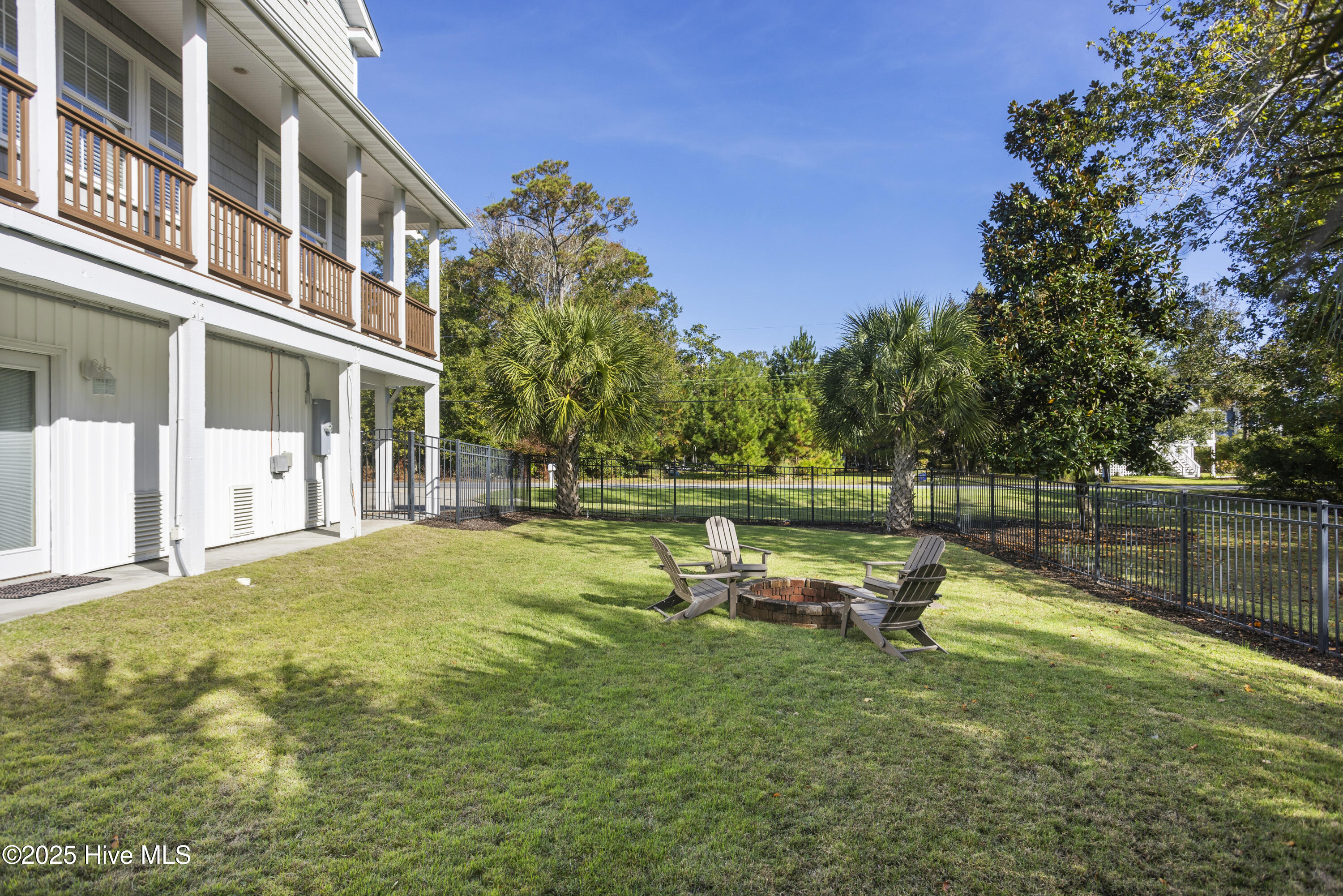 Wilmington, North Carolina, 28409, United States, 5 Bedrooms Bedrooms, ,4 BathroomsBathrooms,Residential,For Sale,1730628