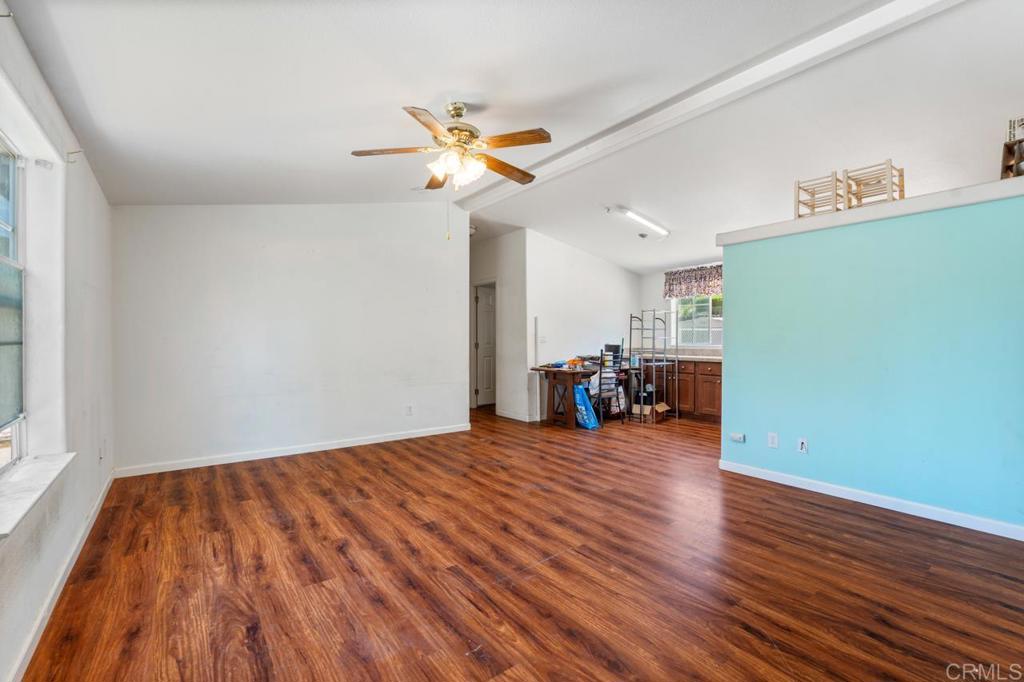 El Cajon, California, 92019, United States, 3 Bedrooms Bedrooms, ,2 BathroomsBathrooms,Residential,For Sale,1829527