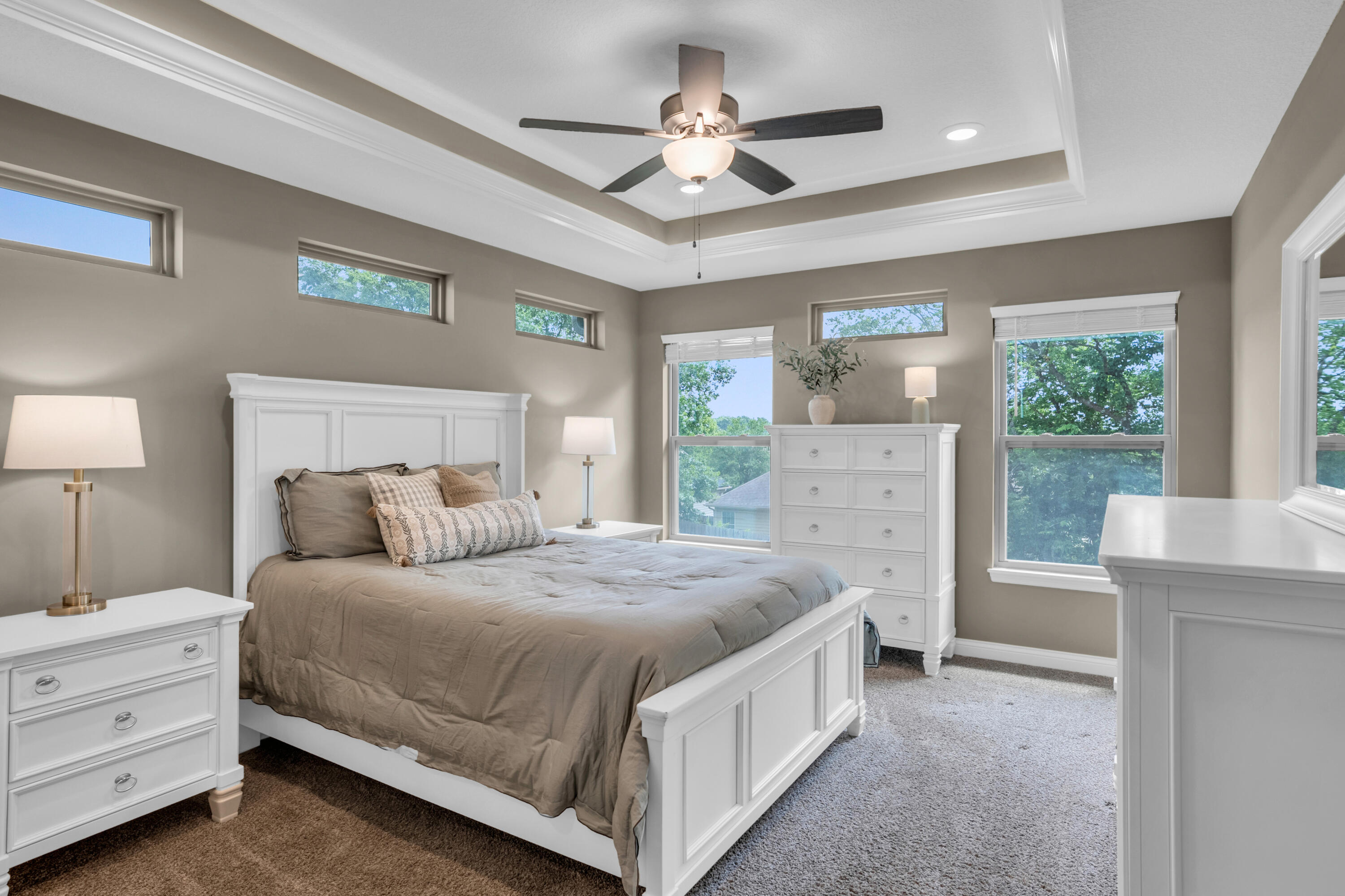 COLUMBIA, Missouri, 65203, United States, 5 Bedrooms Bedrooms, ,3 BathroomsBathrooms,Residential,For Sale,1976271