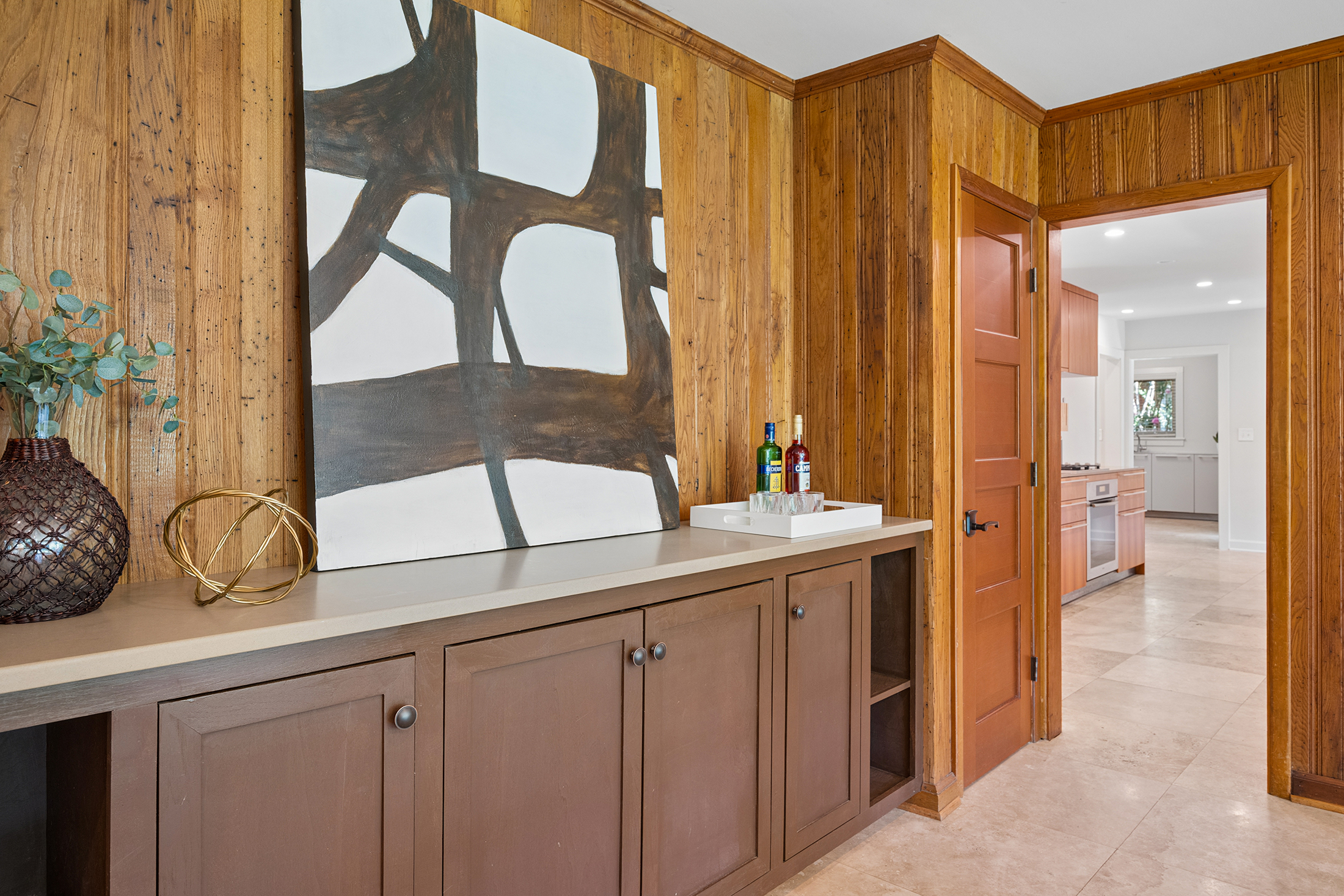  Thoughtfully Renovated Mid-Century Modern in Morningside - 物件實景