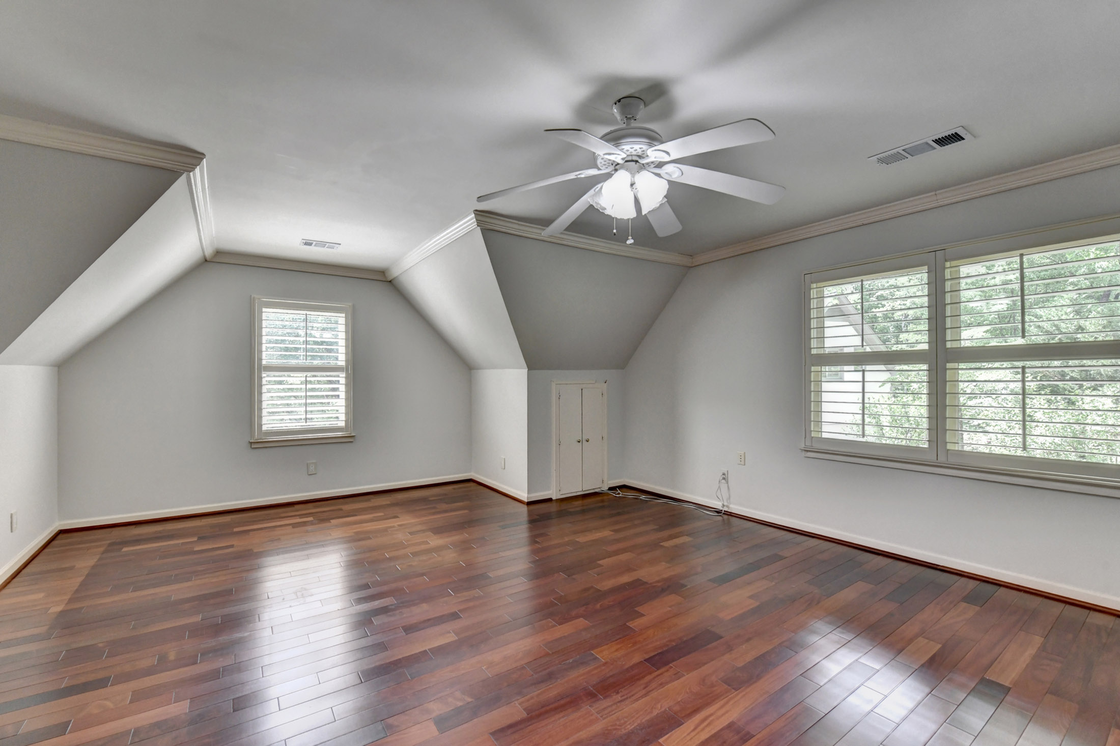  Welcome to the Cul-De-Sac - 物件實景