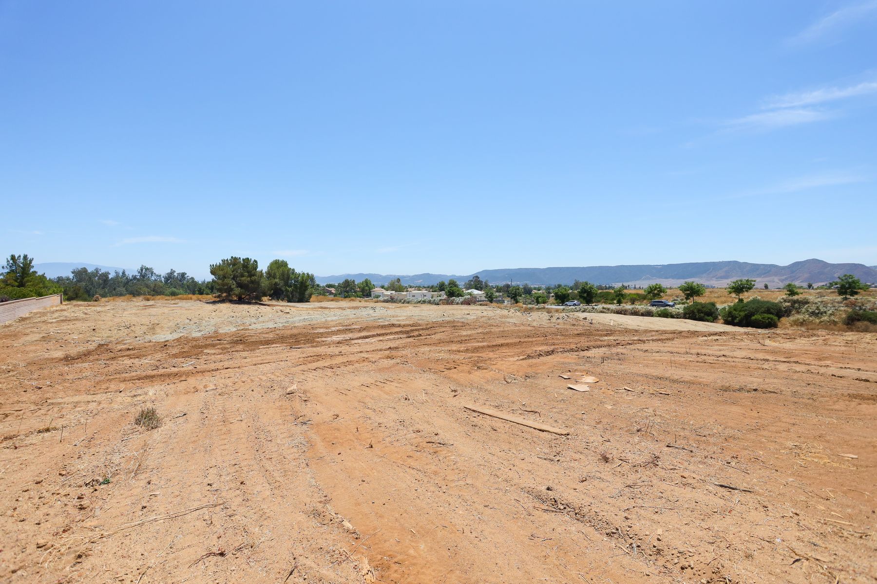  2 Jackson Ave, Murrieta, CA 92562 - 物件實景
