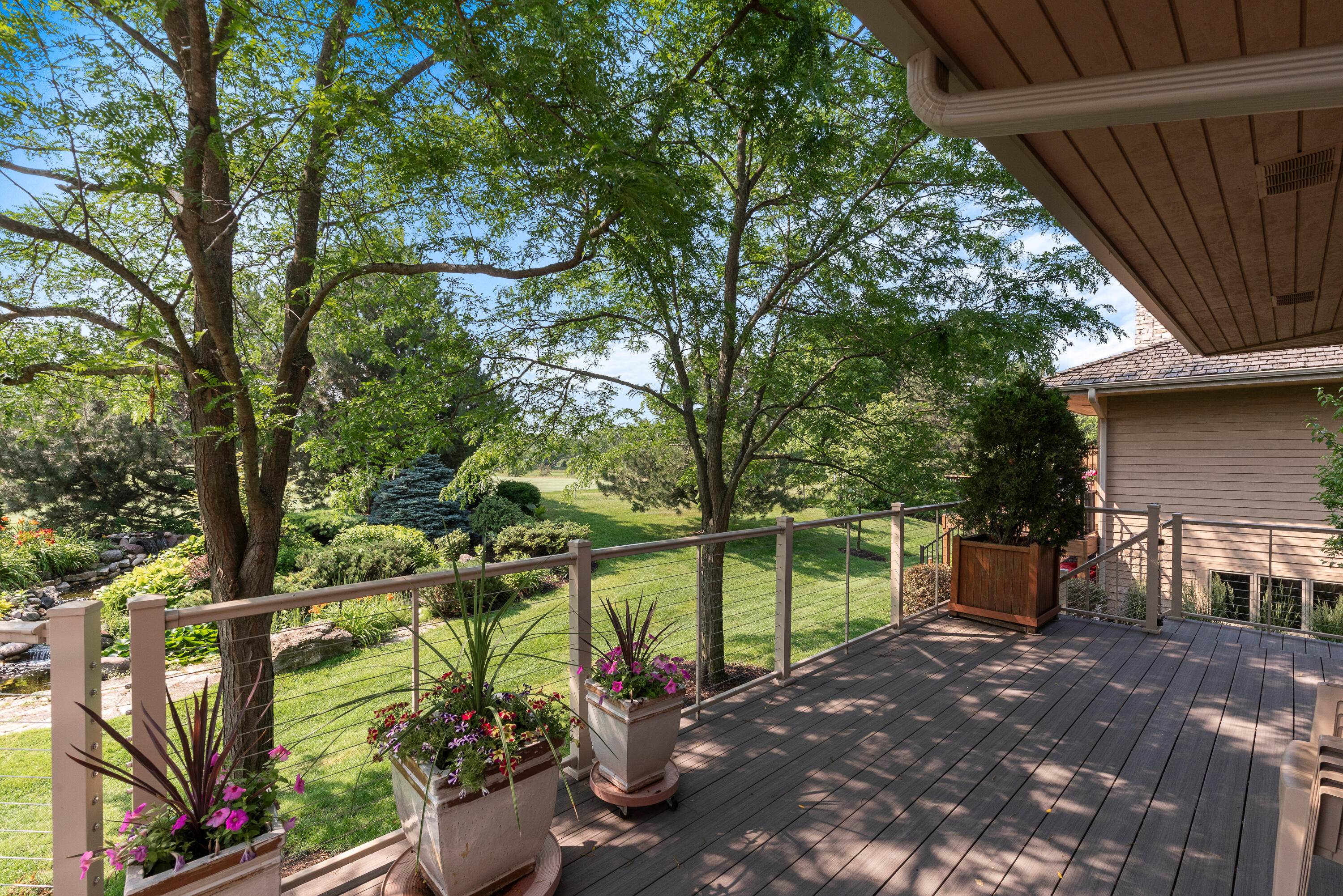 Hartland, Wisconsin, 53029, United States, 4 Bedrooms Bedrooms, ,5 BathroomsBathrooms,Residential,For Sale,1907697