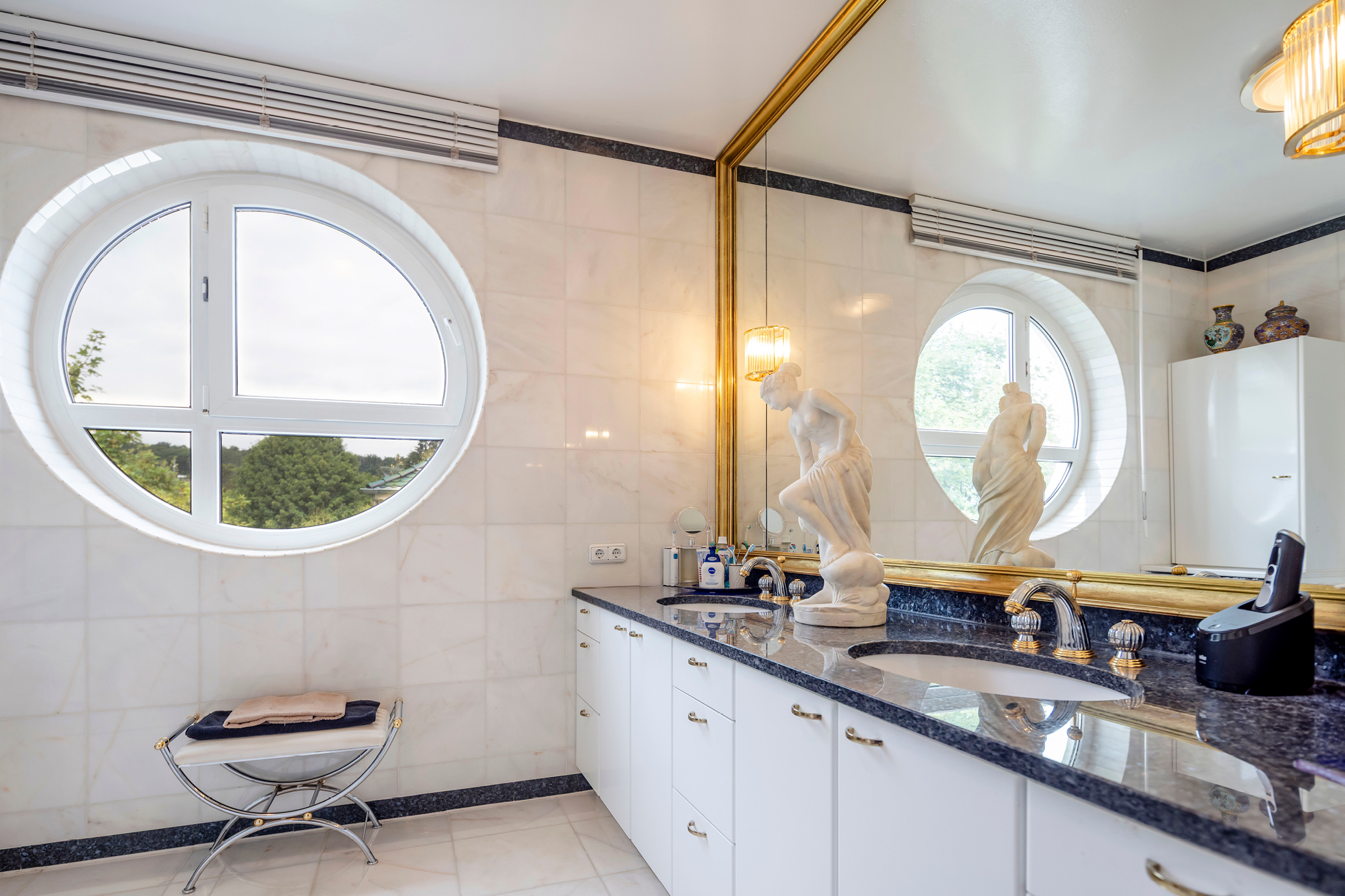  At treetop height – spacious elegance on the Neroberg - 物件實景