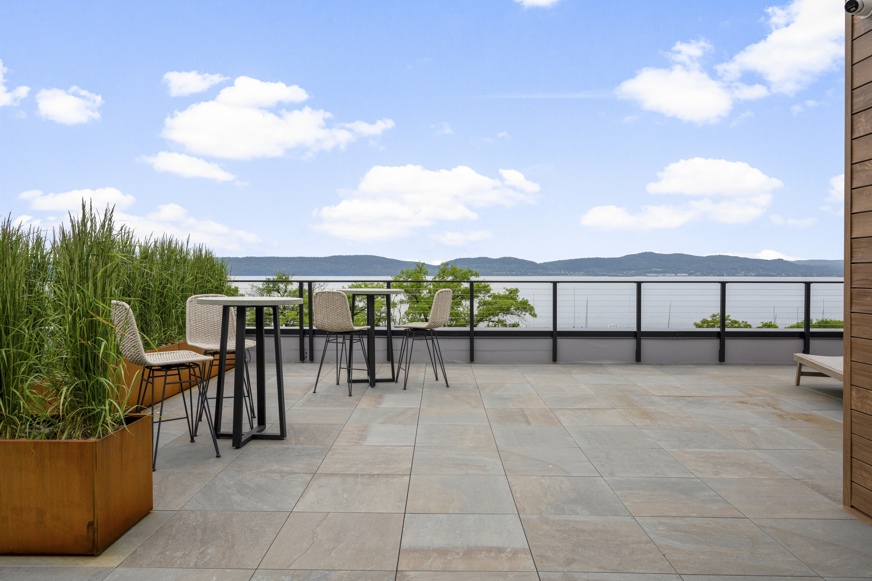  New Luxury Condos on The Hudson with River views - 物件實景