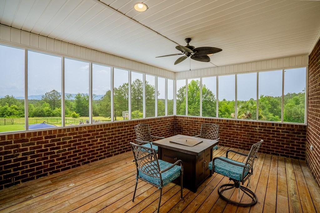 CHATSWORTH, Georgia, 30705, United States, 5 Bedrooms Bedrooms, ,6 BathroomsBathrooms,Residential,For Sale,1846610