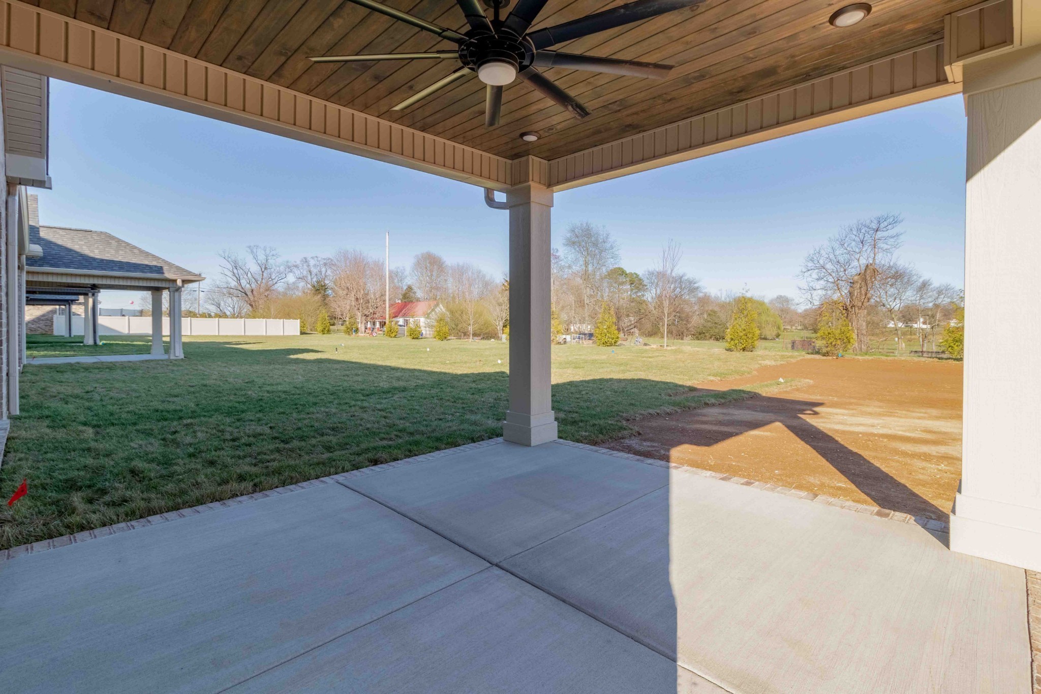 Clarksville, Tennessee, 37043, United States, 3 Bedrooms Bedrooms, ,3 BathroomsBathrooms,Residential,For Sale,1921716