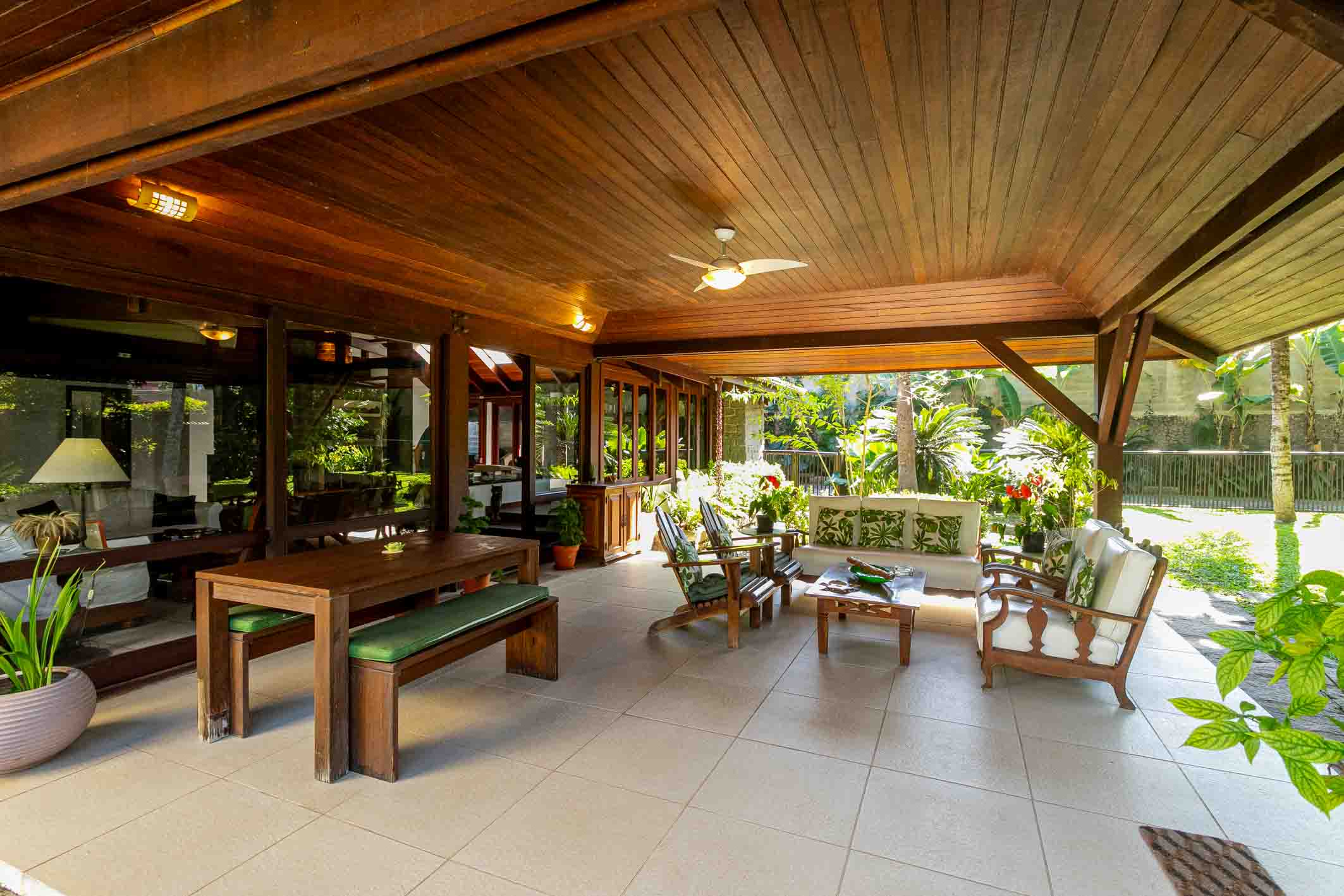  Residence with Pedra da Gávea views in a private condominium in Itanhangá - 物件實景