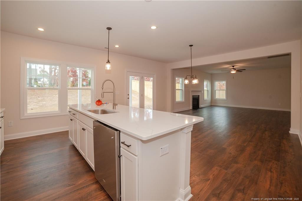 Fayetteville, North Carolina, 28311, United States, 5 Bedrooms Bedrooms, ,3 BathroomsBathrooms,Residential,For Sale,1998461