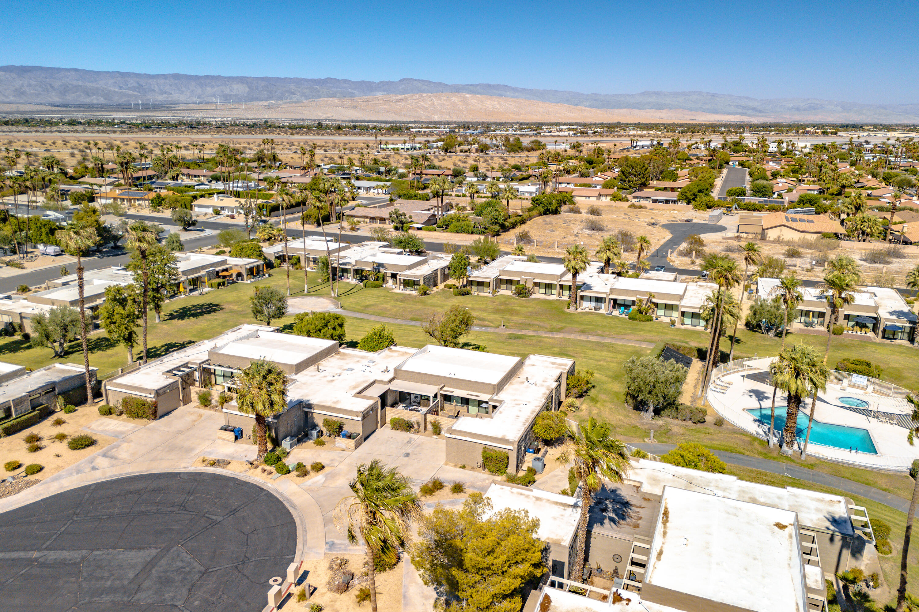 Palm Springs, California, 92262, United States, 2 Bedrooms Bedrooms, ,2 BathroomsBathrooms,Residential,For Sale,1890767