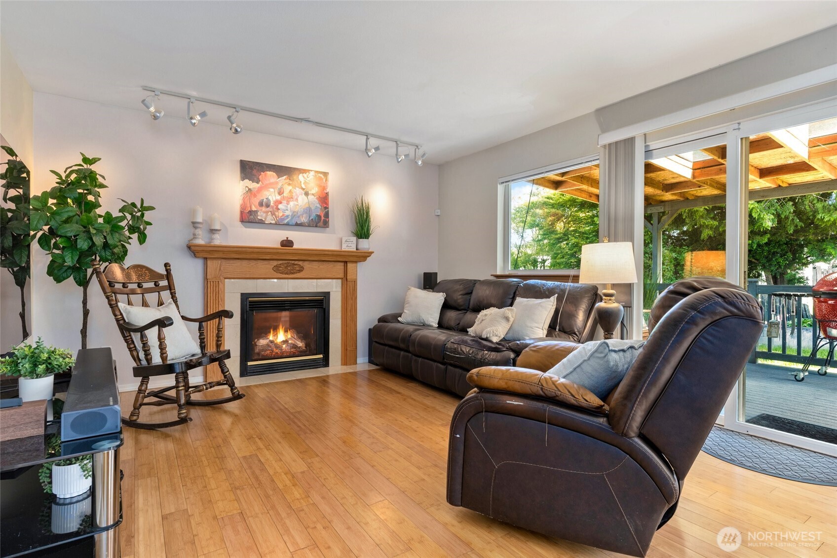 Marysville, Washington, 98270, United States, 4 Bedrooms Bedrooms, ,2 BathroomsBathrooms,Residential,For Sale,2049206