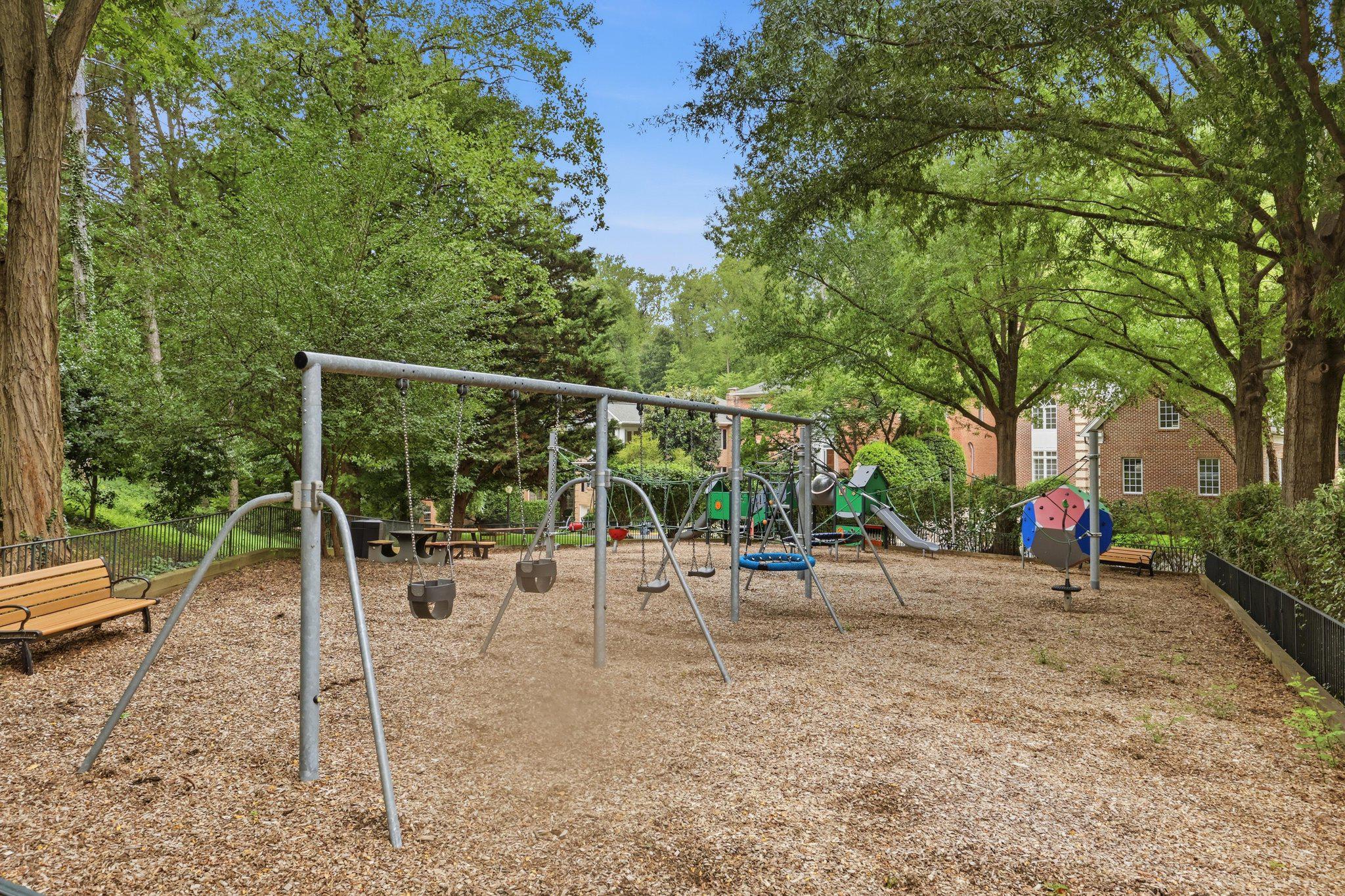  4006 Highwood Court NW, Washington, DC, 20007 - 物件實景