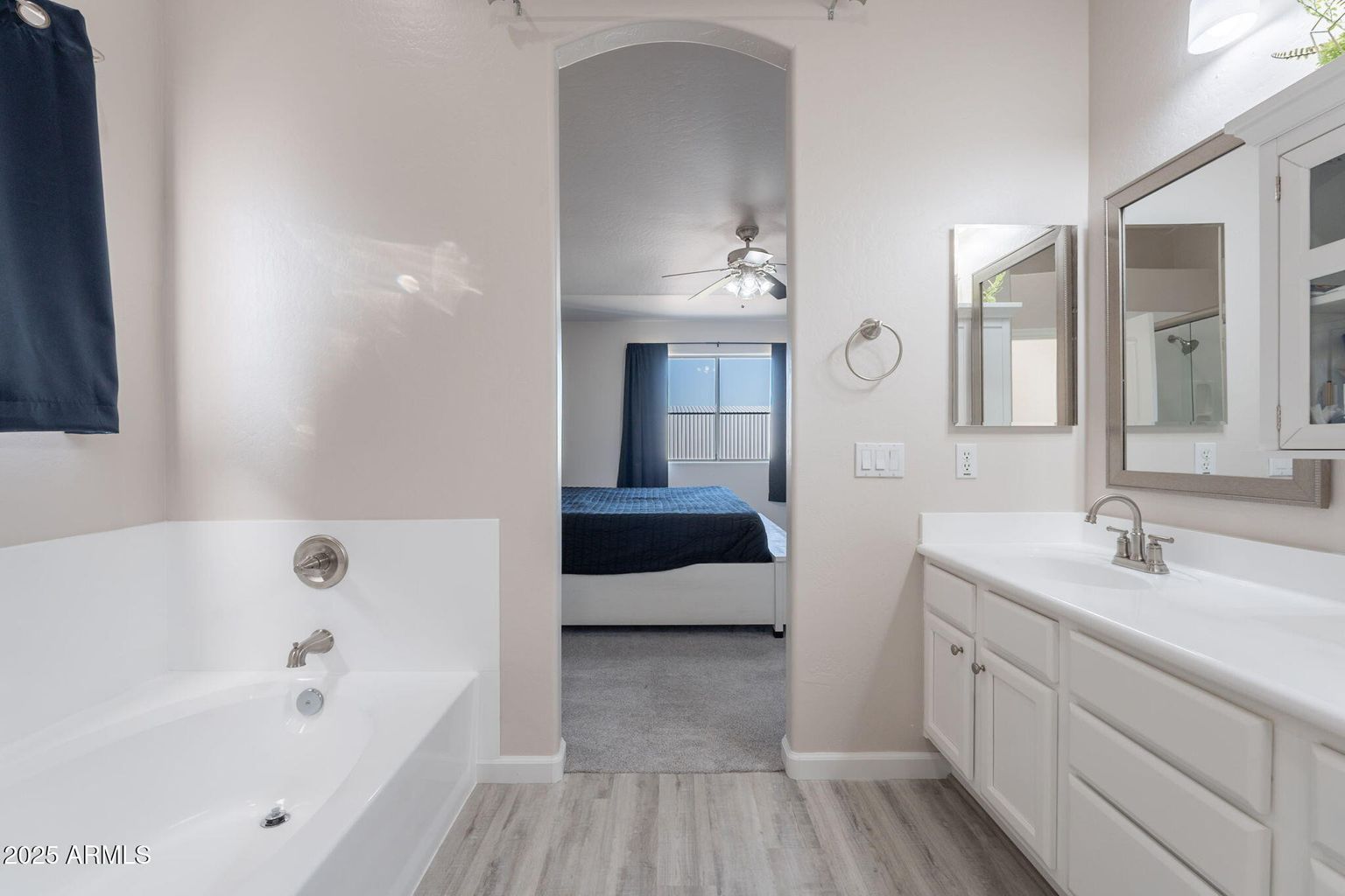 Queen Creek, Arizona, 85143, United States, 3 Bedrooms Bedrooms, ,2 BathroomsBathrooms,Residential,For Sale,1974744