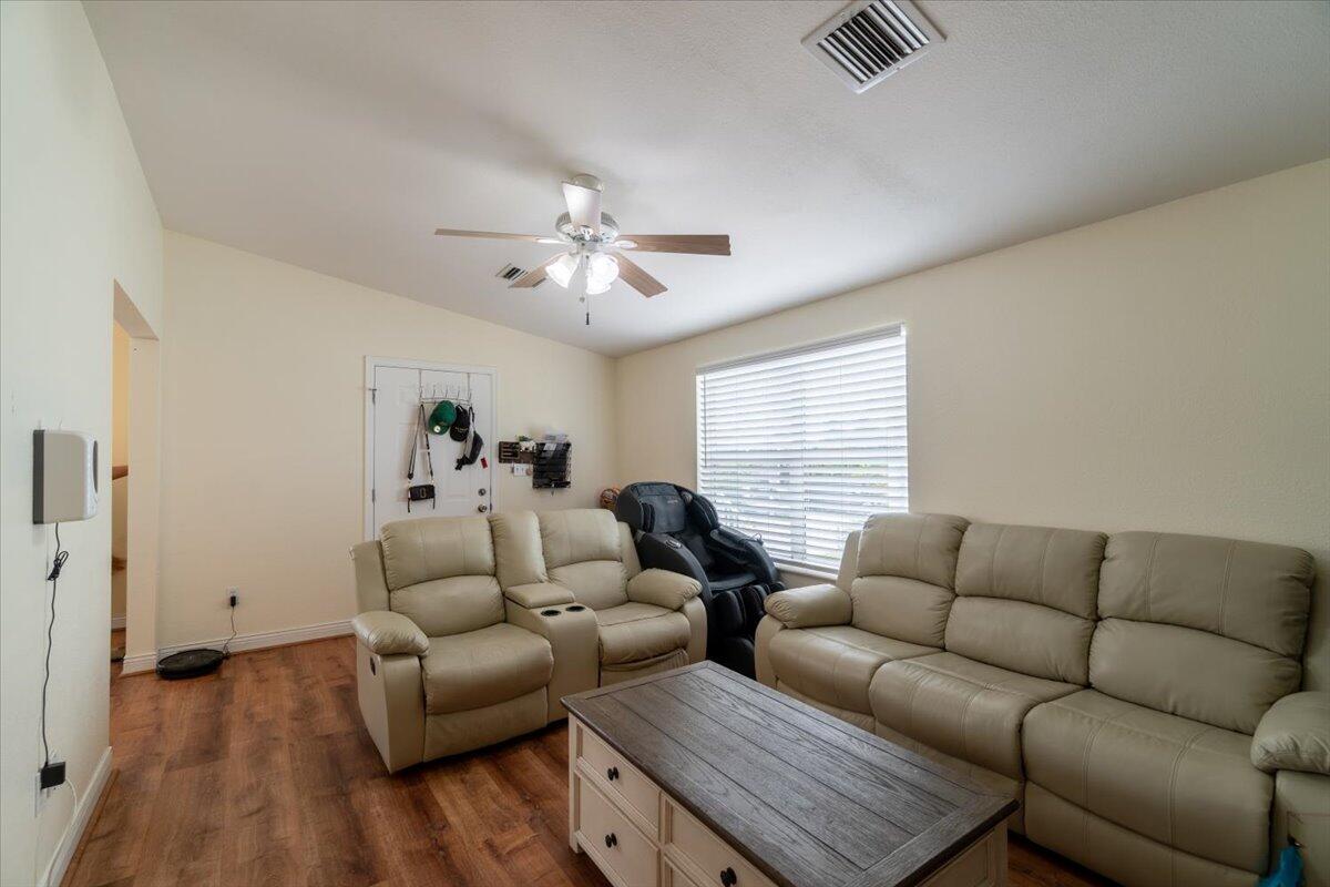 Big Pine, Florida, 33043, United States, 3 Bedrooms Bedrooms, ,2 BathroomsBathrooms,Residential,For Sale,1889929