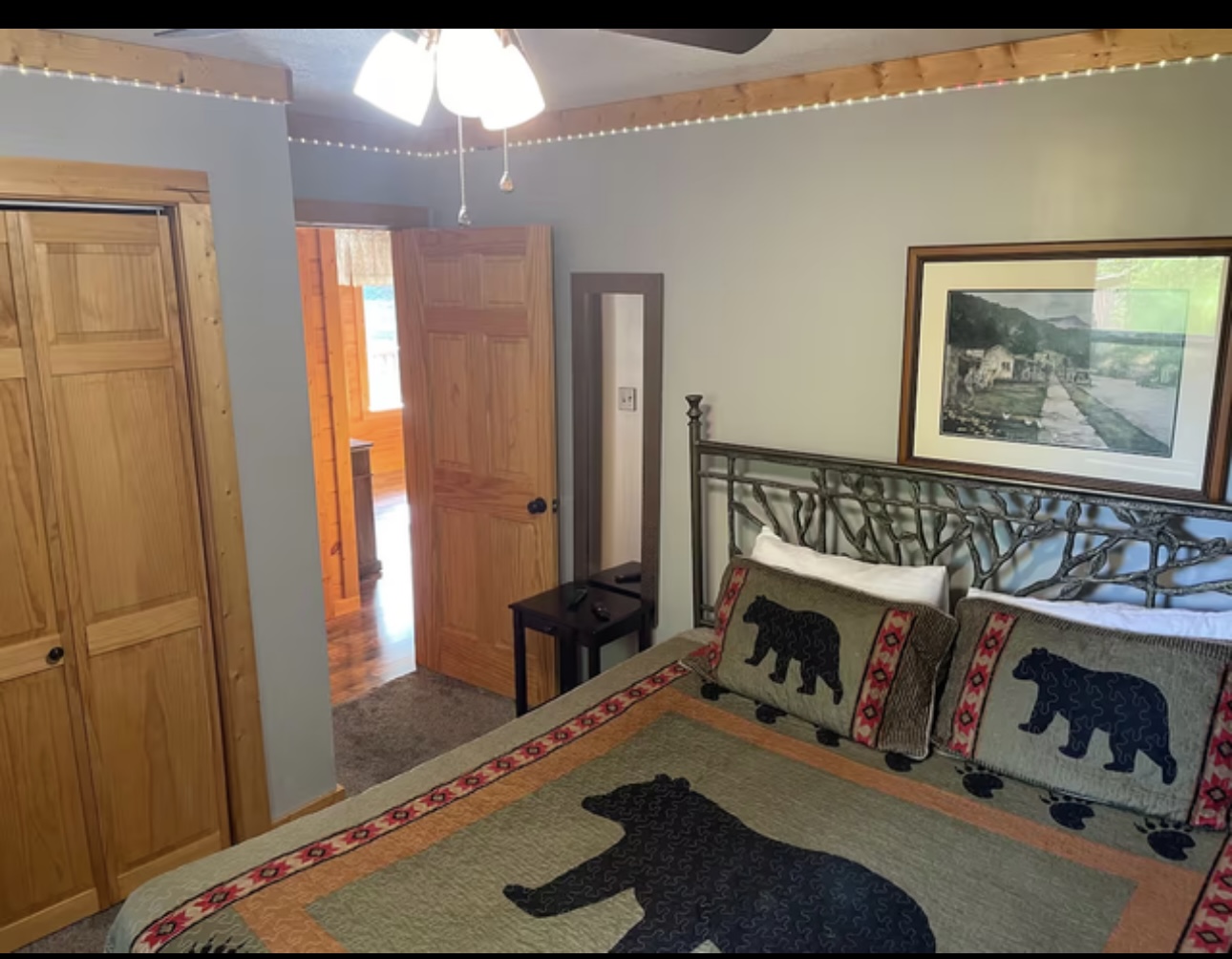 Gatlinburg, Tennessee, 37738, United States, 4 Bedrooms Bedrooms, ,2 BathroomsBathrooms,Residential,For Sale,2005495