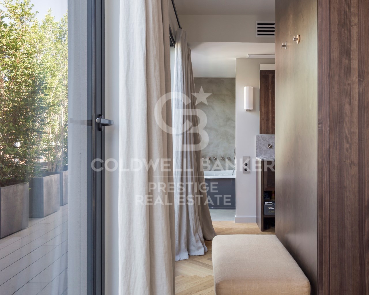 Barcelona, Catalonia, ES, 2 Bedrooms Bedrooms, ,3 BathroomsBathrooms,Residential,For Sale,1449046
