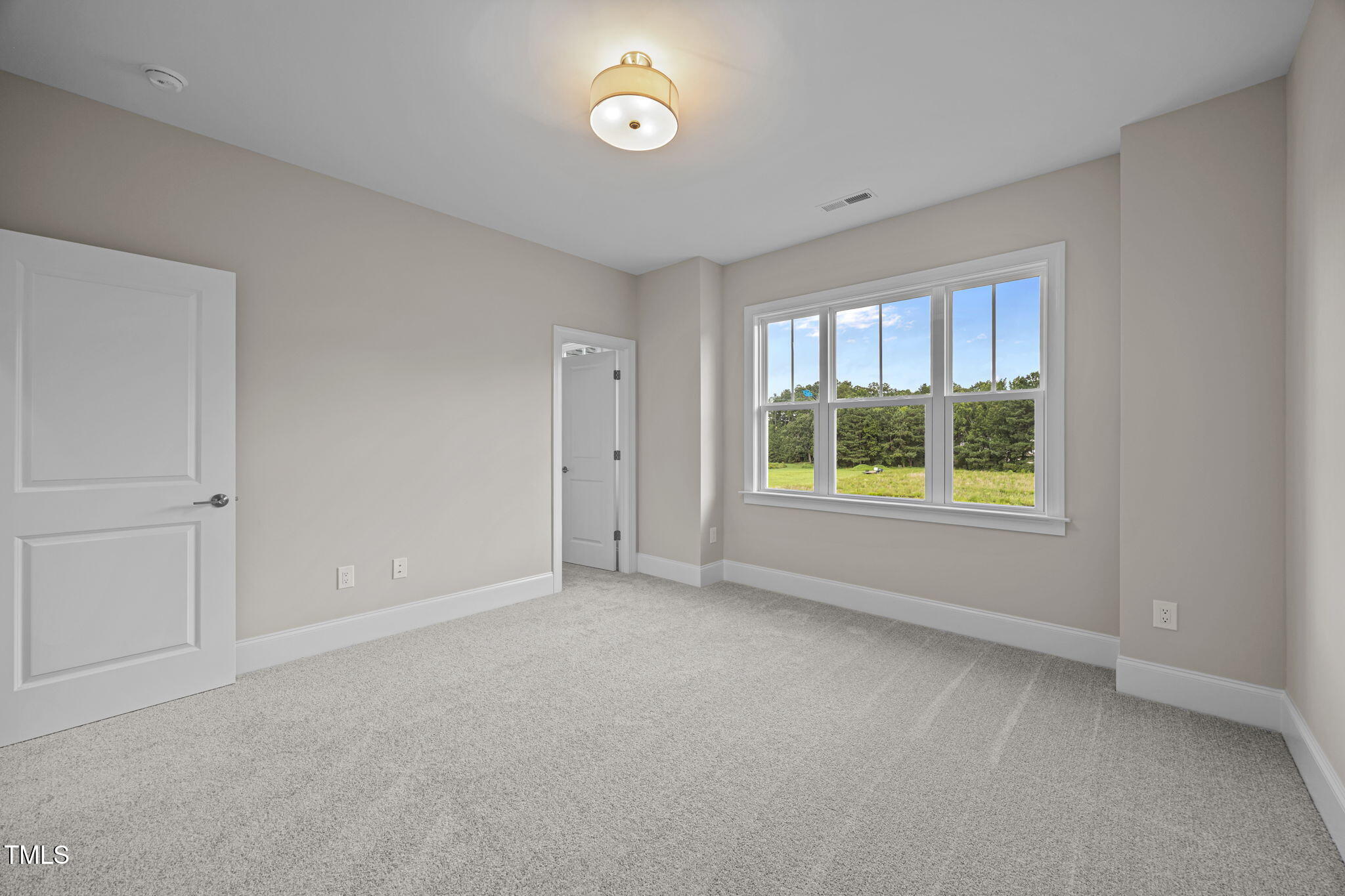 190 Broadleaf Lane, Louisburg, North Carolina, 27549, United States, 4 Bedrooms Bedrooms, ,3 BathroomsBathrooms,Residential,For Sale,190 Broadleaf Lane,1683137