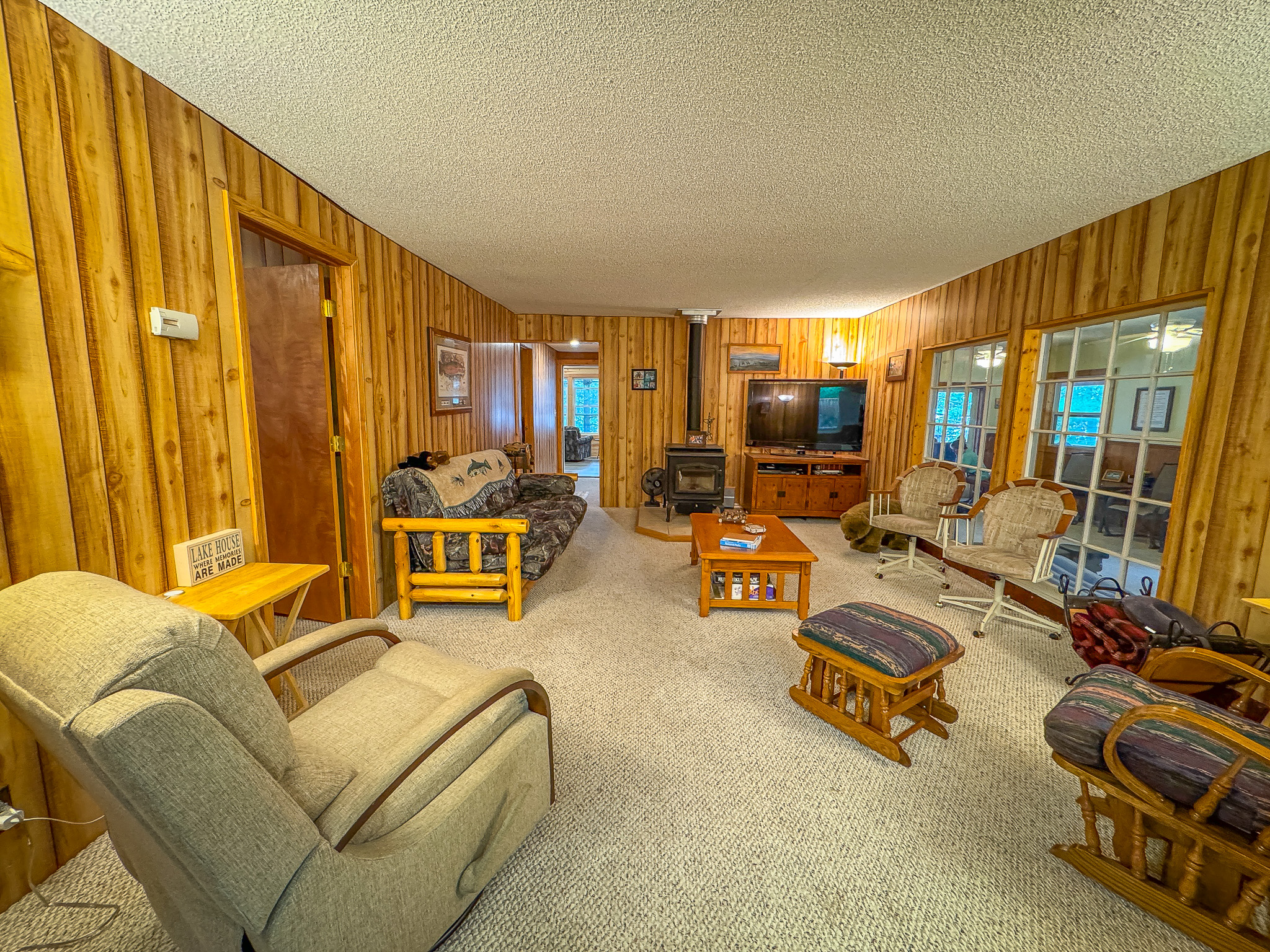 Fountain, Michigan, 49410, United States, 4 Bedrooms Bedrooms, ,3 BathroomsBathrooms,Residential,For Sale,1943035