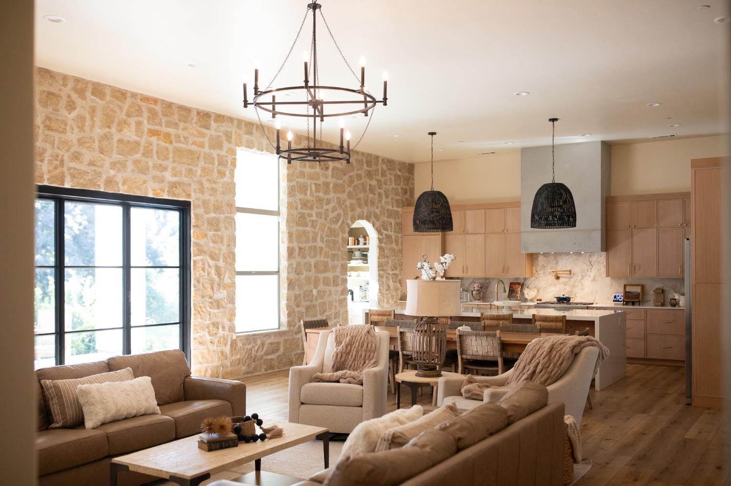 Modesto, California, 95357, United States, 4 Bedrooms Bedrooms, ,4 BathroomsBathrooms,Residential,For Sale,1976586