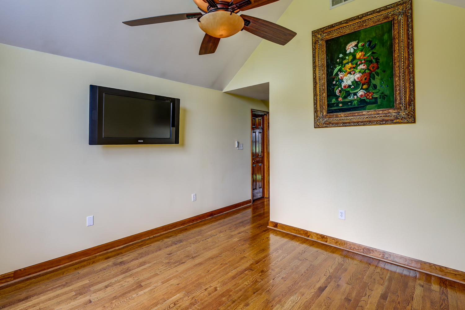 Appomattox, Virginia, 24522, United States, 4 Bedrooms Bedrooms, ,Residential,For Sale,1905819