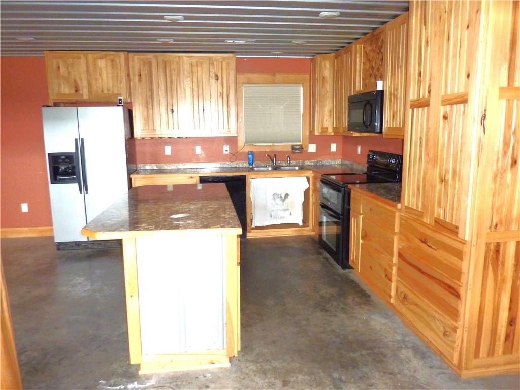 Everton, Arkansas, 72633, United States, 3 Bedrooms Bedrooms, ,2 BathroomsBathrooms,Residential,For Sale,2008794