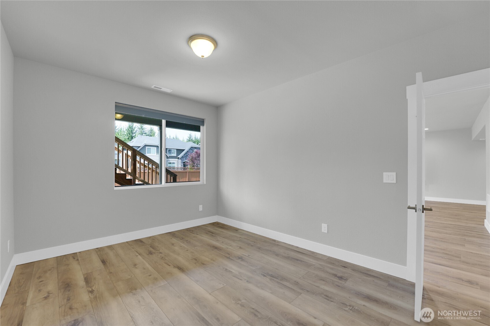 Bonney Lake, Washington, 98391, United States, 5 Bedrooms Bedrooms, ,3 BathroomsBathrooms,Residential,For Sale,1916895