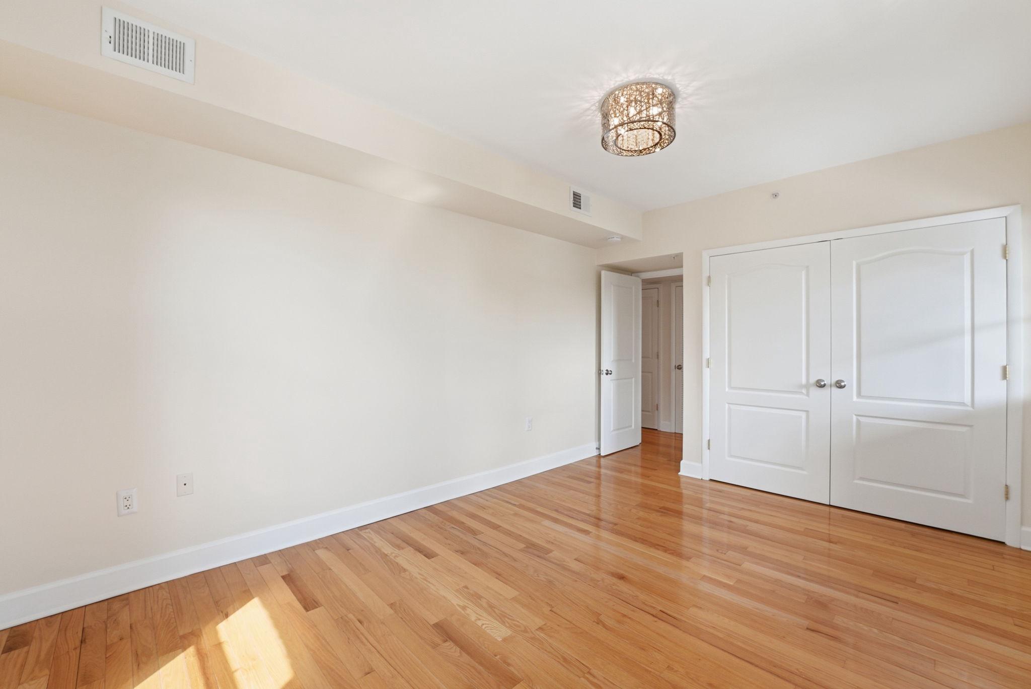  1858 California Street NW, Washington, DC, 20009 - 物件實景