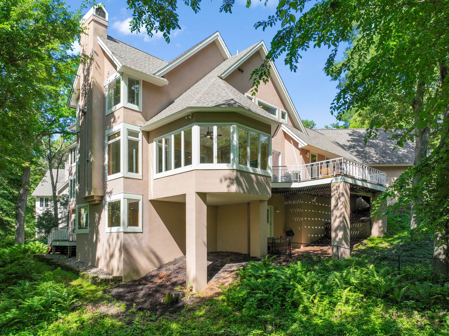  Luxury Contemporary Home in Serene Minnetonka Setting - 物件實景