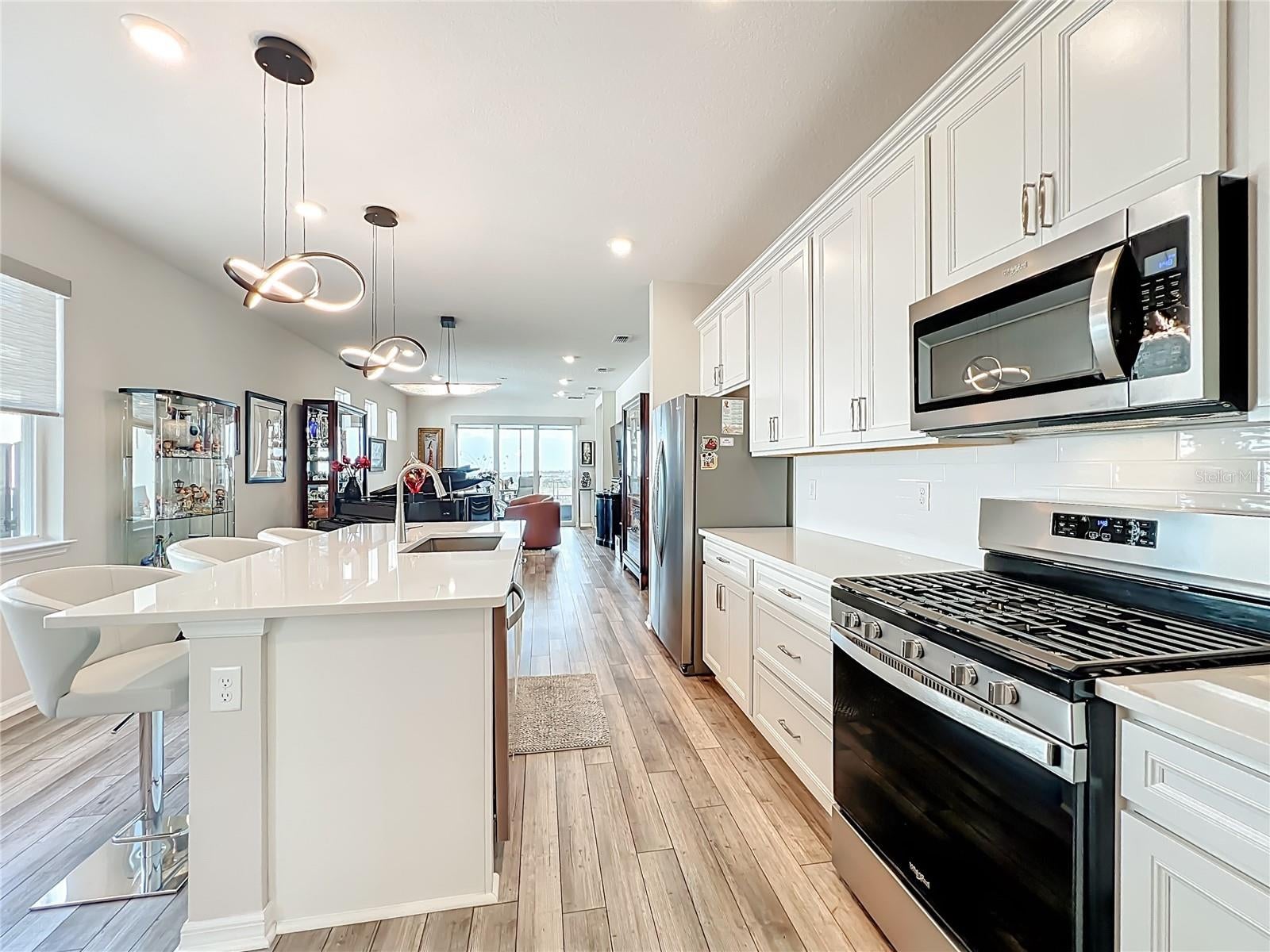 MINNEOLA, Florida, 34715, United States, 3 Bedrooms Bedrooms, ,2 BathroomsBathrooms,Residential,For Sale,2010433