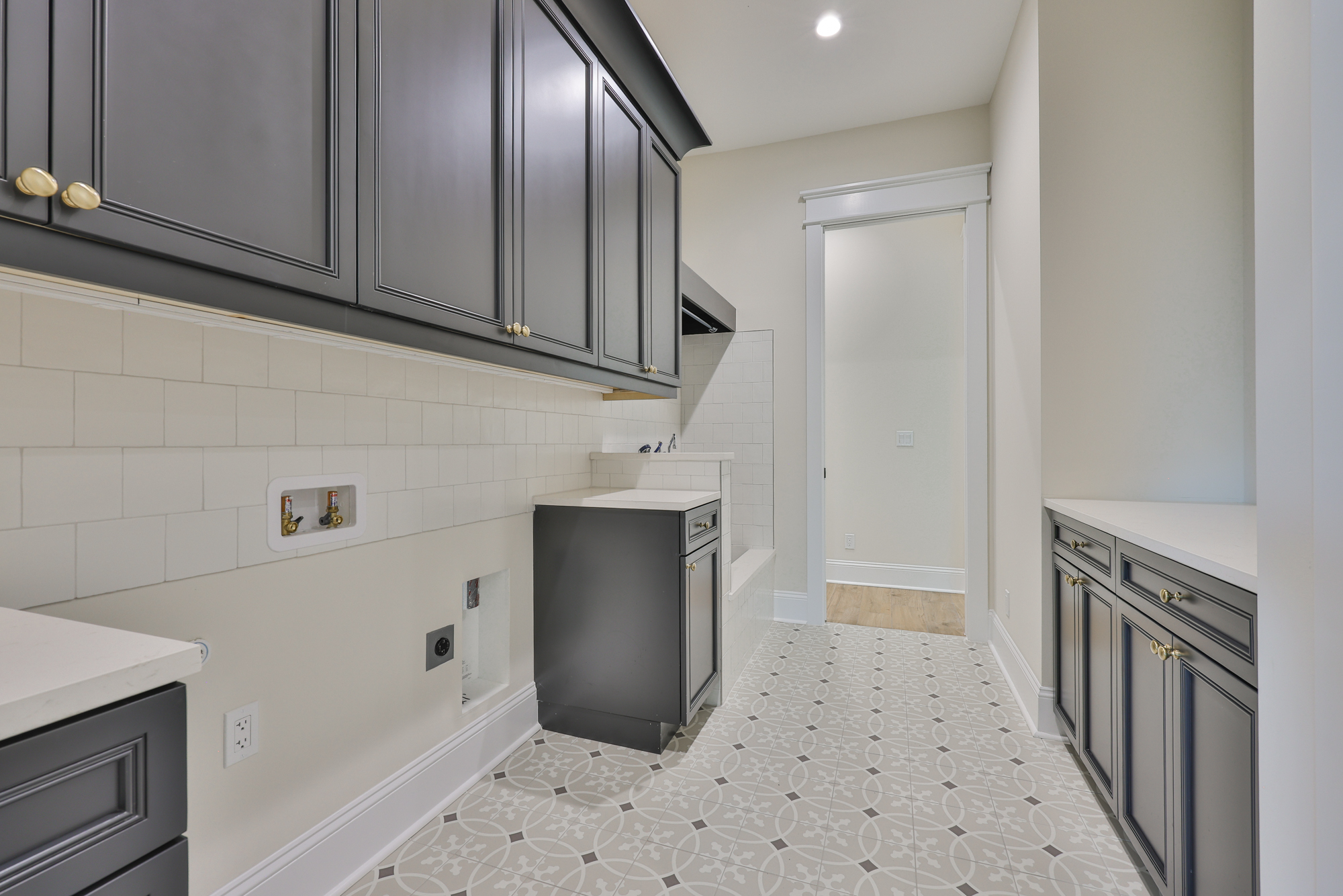 Tampa, Florida, 33629, United States, 5 Bedrooms Bedrooms, ,6 BathroomsBathrooms,Residential,For Sale,1974483