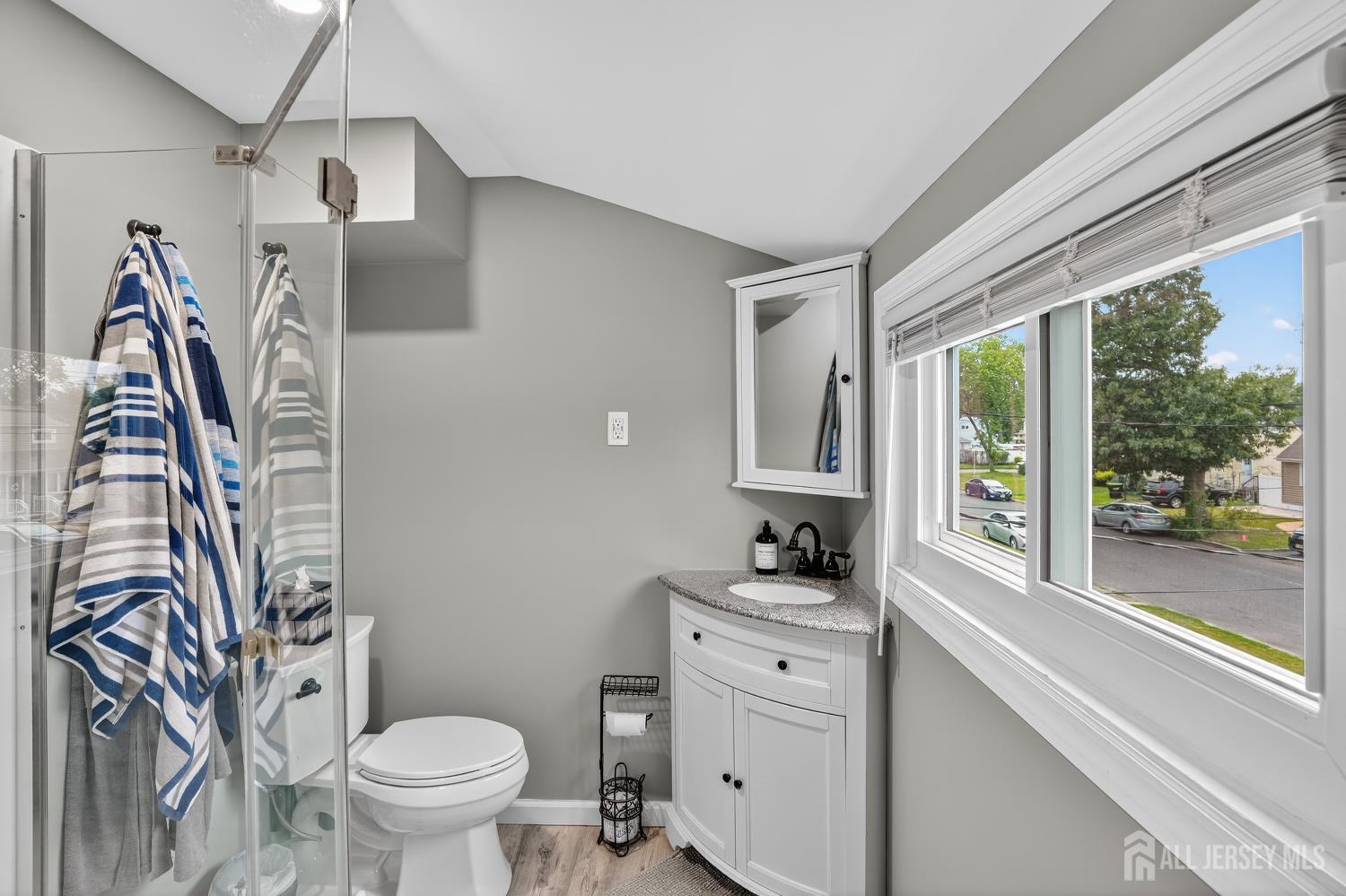 Old Bridge, New Jersey, 08857, United States, 4 Bedrooms Bedrooms, ,2 BathroomsBathrooms,Residential,For Sale,1983904