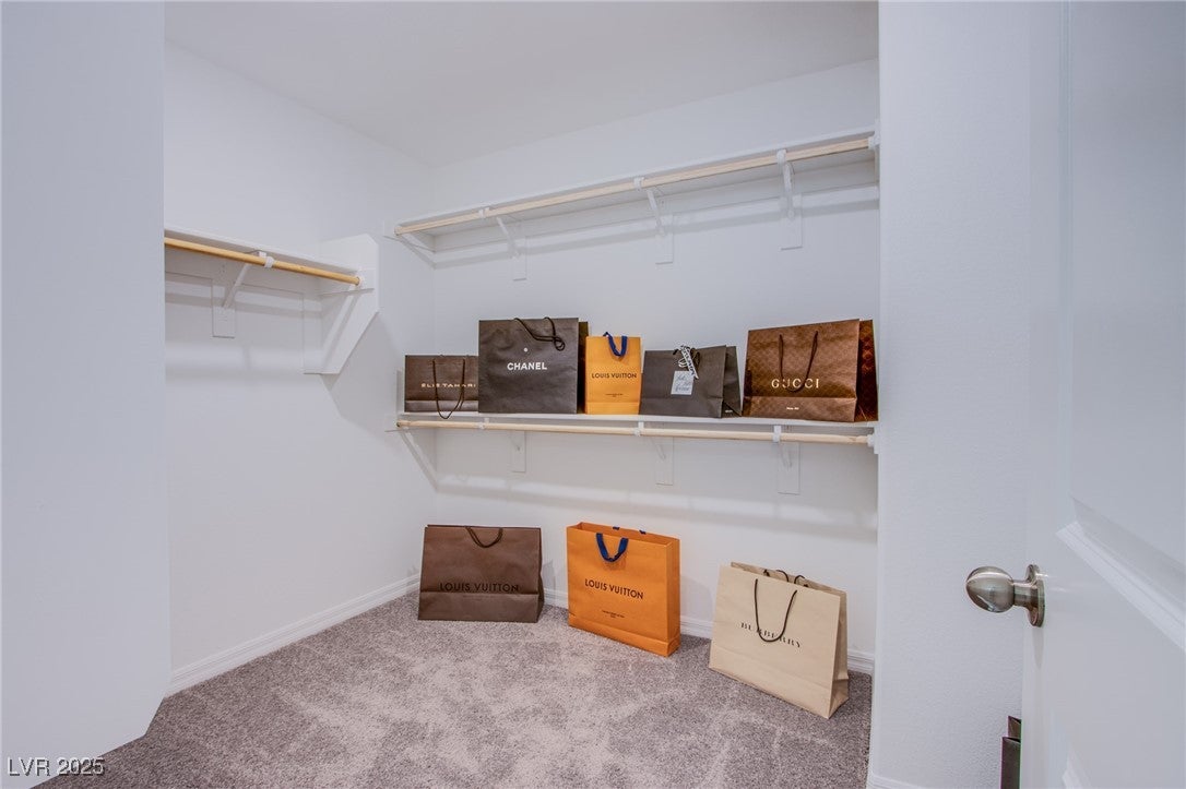 Las Vegas, Nevada, 89141, United States, 5 Bedrooms Bedrooms, ,3 BathroomsBathrooms,Residential,For Sale,1978122