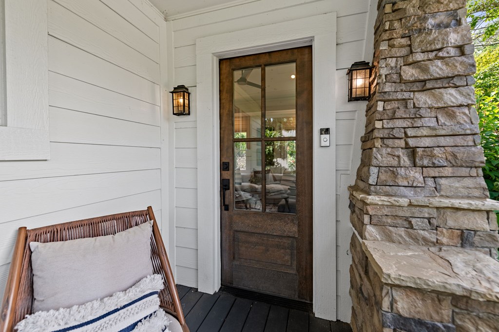 Blue Ridge, Georgia, 30513, United States, 3 Bedrooms Bedrooms, ,2 BathroomsBathrooms,Residential,For Sale,1878100