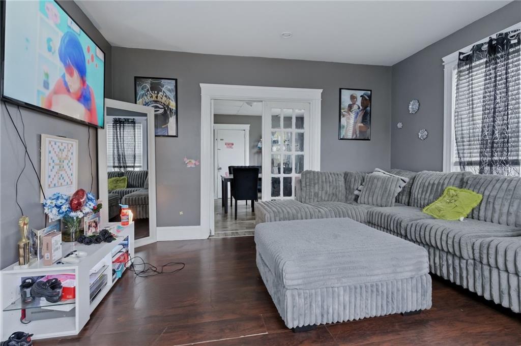 Pawtucket, Rhode Island, 02860, United States, 6 Bedrooms Bedrooms, ,2 BathroomsBathrooms,Residential,For Sale,2040708
