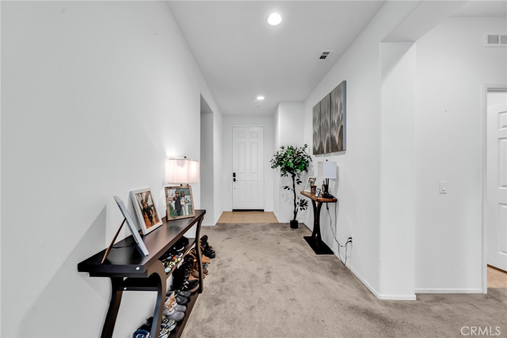 Victorville, California, 92394, United States, 5 Bedrooms Bedrooms, ,4 BathroomsBathrooms,Residential,For Sale,2048020