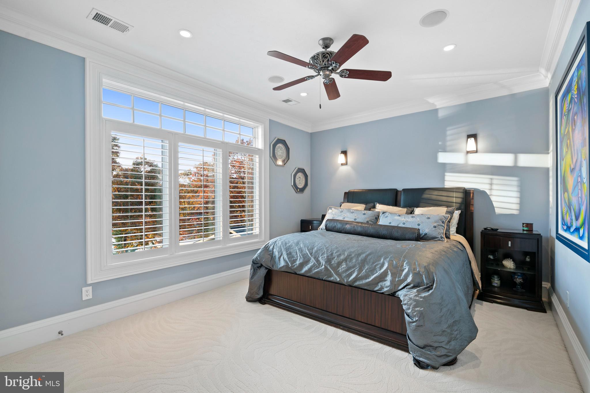 Lusby, Maryland, 20657, United States, 4 Bedrooms Bedrooms, ,6 BathroomsBathrooms,Residential,For Sale,1990435