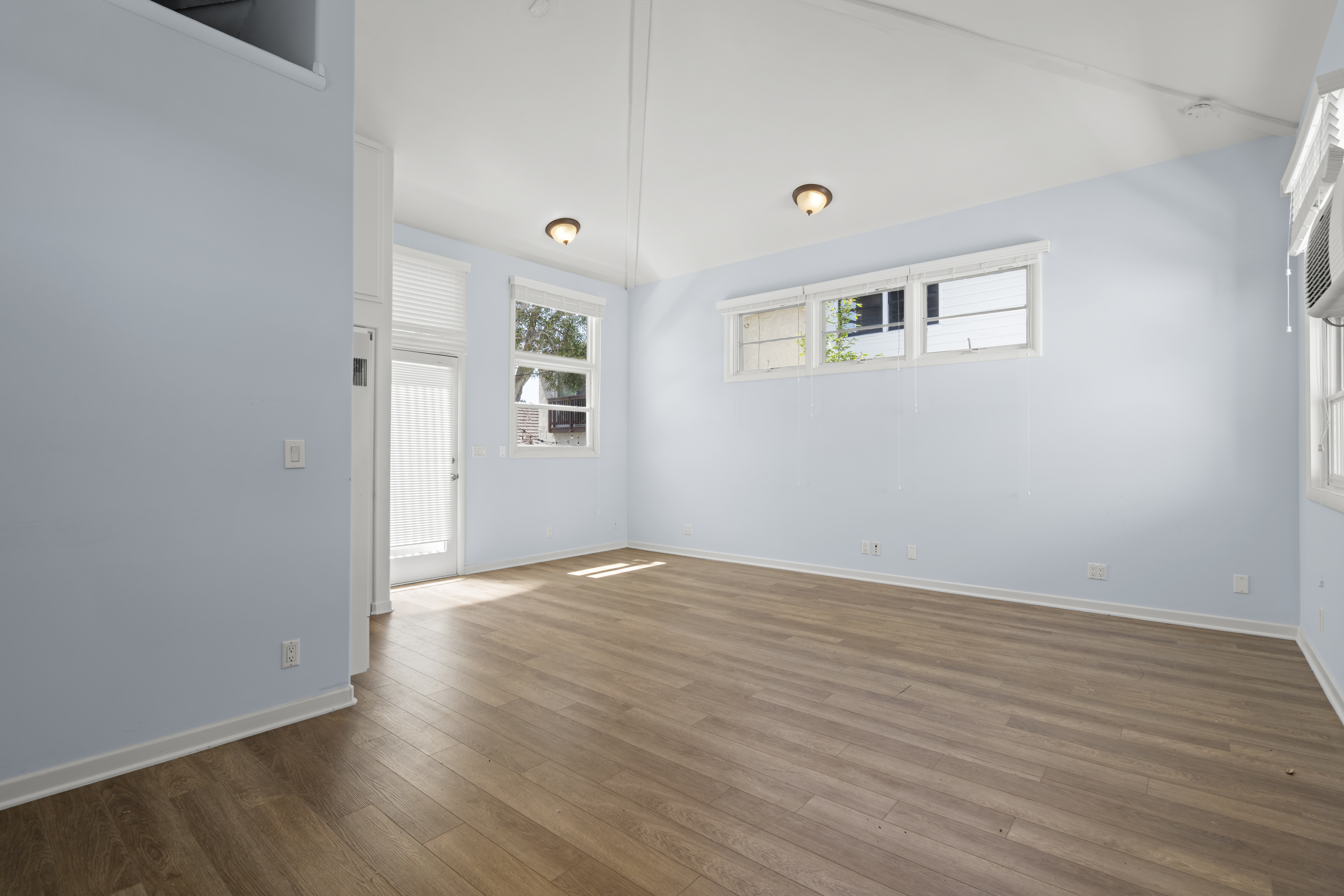  2108 Grandview Avenue, Manhattan Beach, CA 90266 - 物件實景