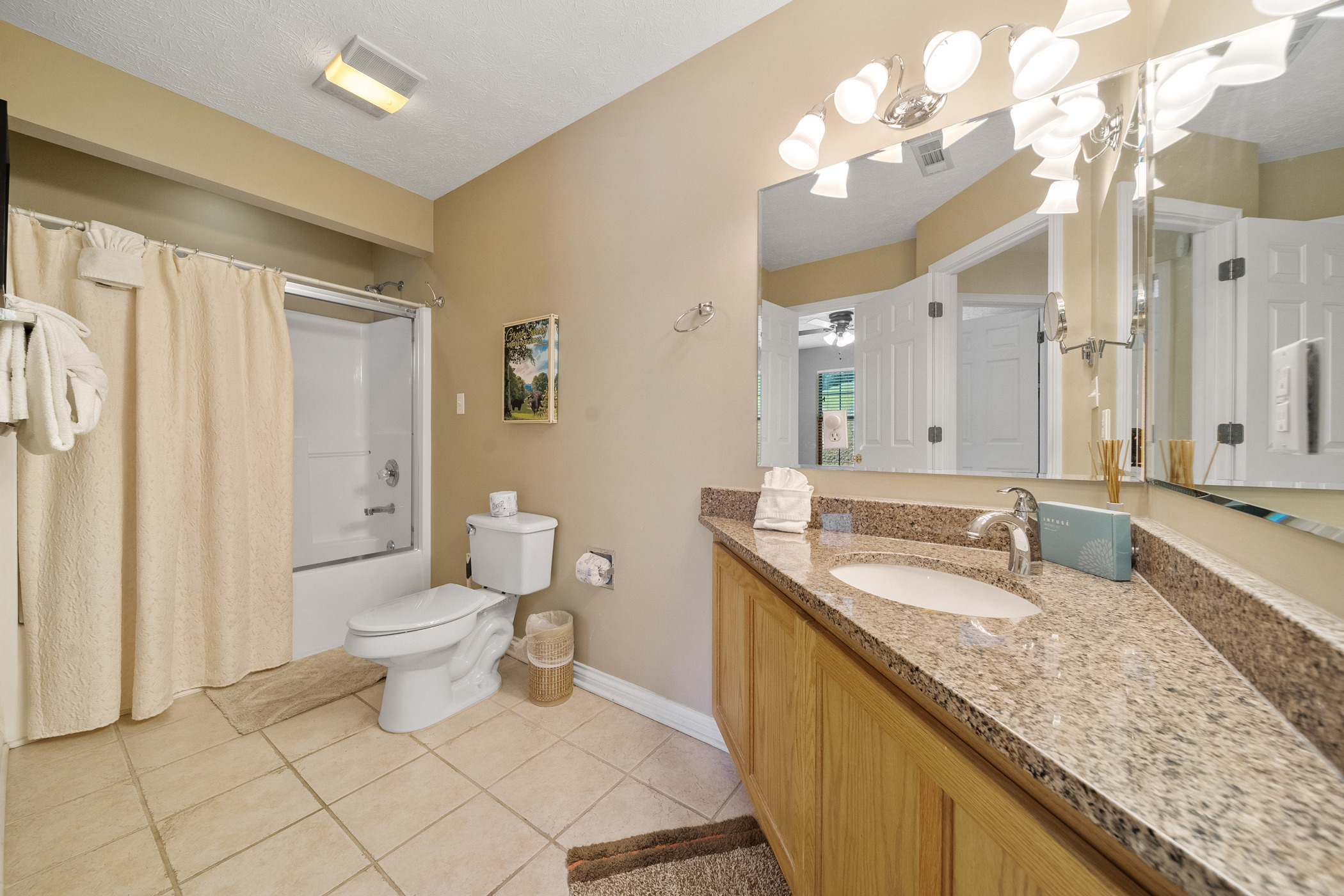 Sevierville, Tennessee, 37862, United States, 3 Bedrooms Bedrooms, ,3 BathroomsBathrooms,Residential,For Sale,1982821