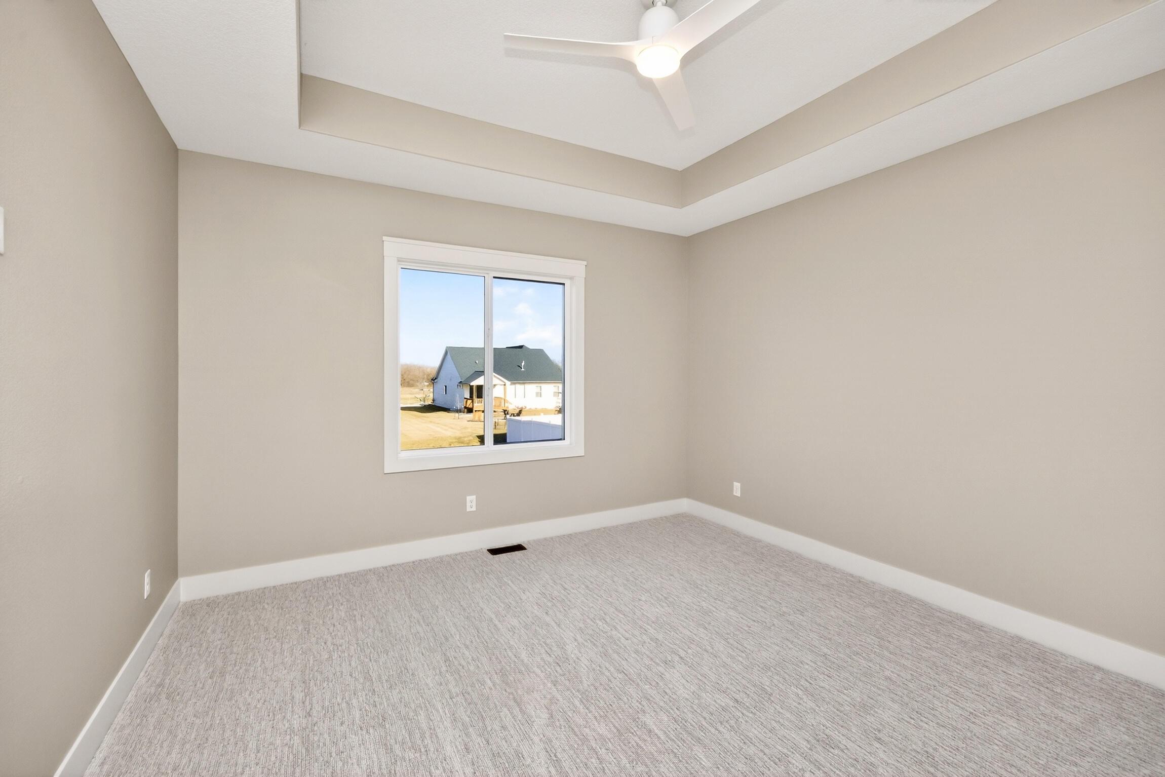 Huxley, Iowa, 50124, United States, 5 Bedrooms Bedrooms, ,3 BathroomsBathrooms,Residential,For Sale,2010428