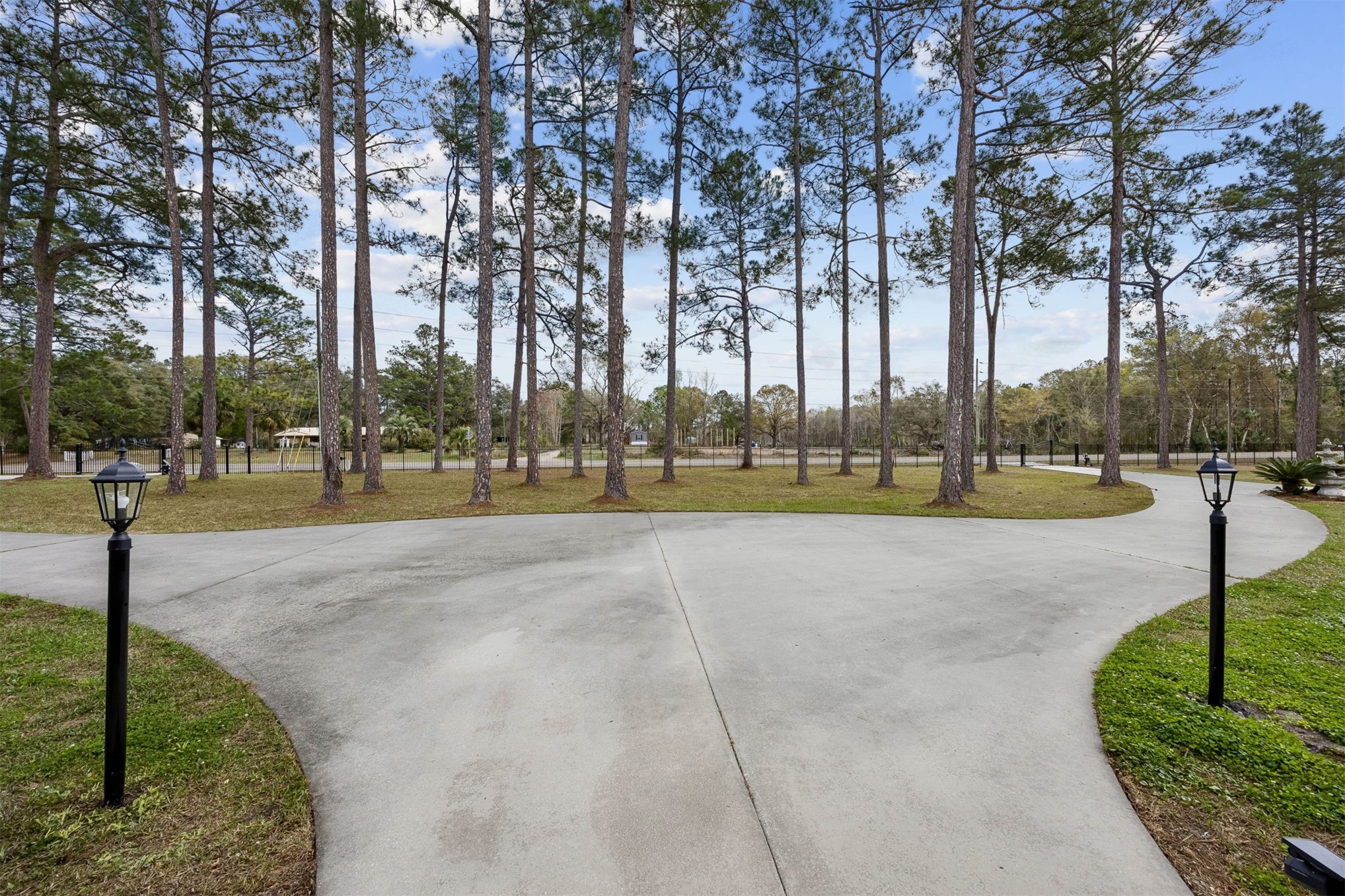 Hilliard, Florida, 32046, United States, 4 Bedrooms Bedrooms, ,3 BathroomsBathrooms,Residential,For Sale,2024633