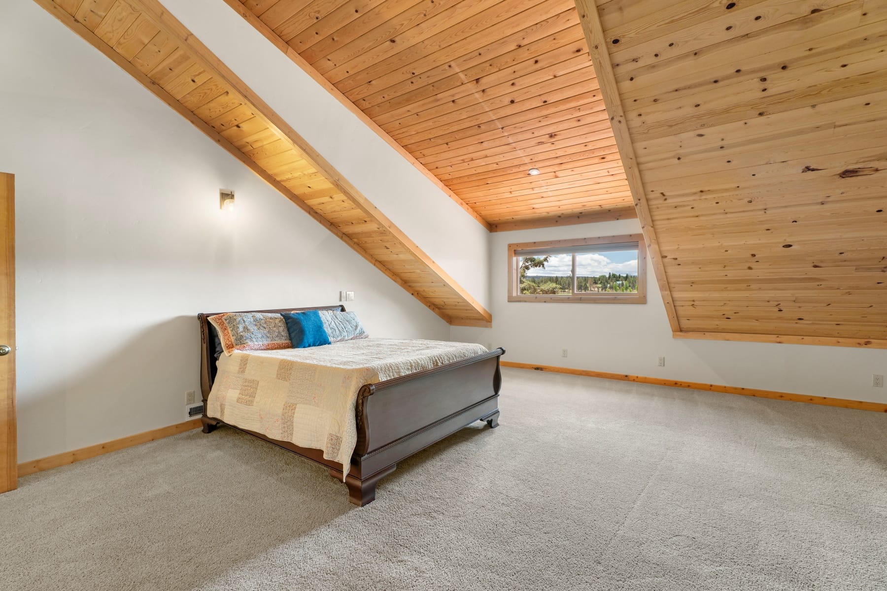  6801 SW McVey Avenue Redmond, OR 97756 - 物件實景