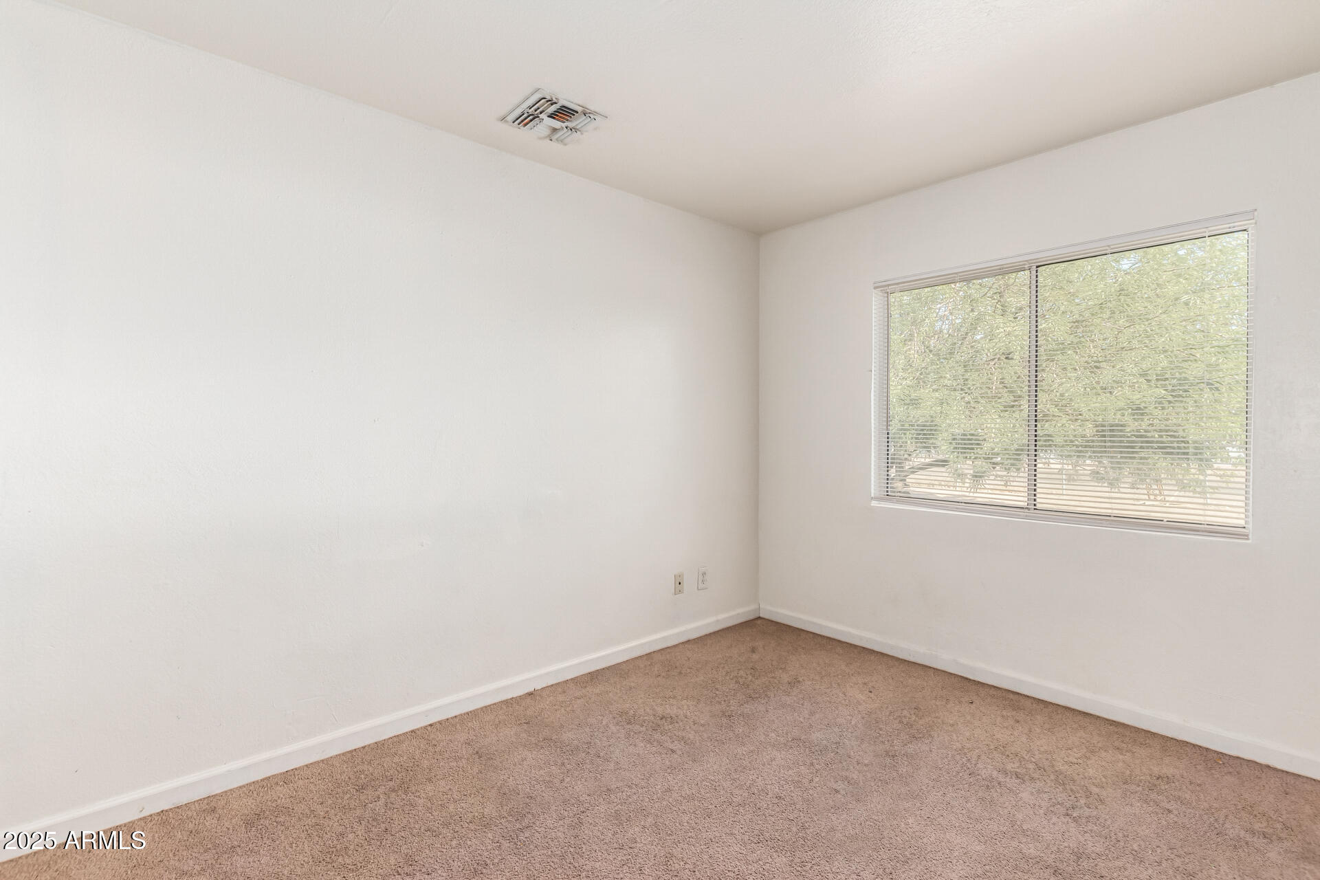 Phoenix, Arizona, 85007, United States, ,Residential,For Sale,1882363