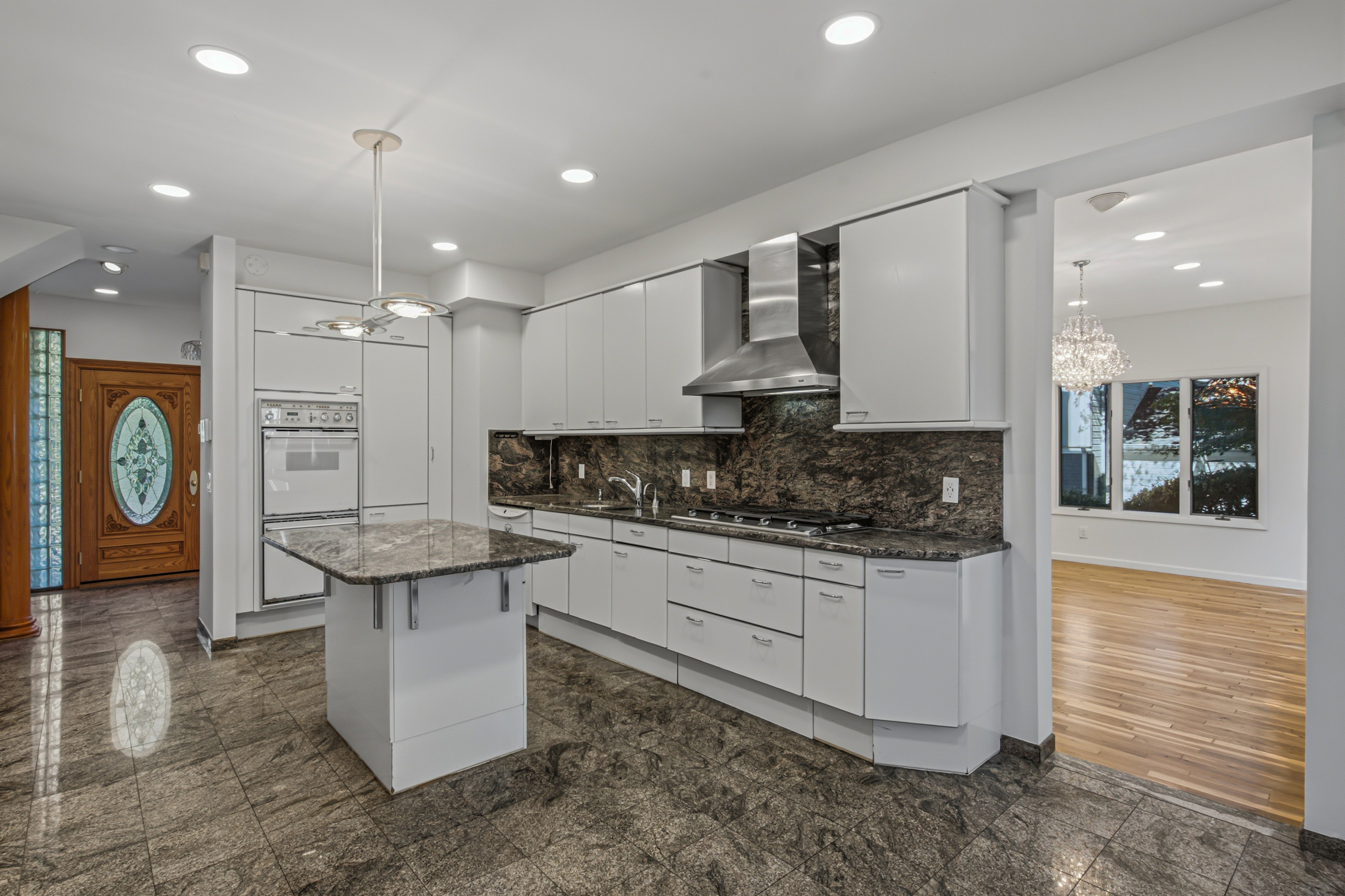  8 Hamilton Drive, Roslyn, NY, 11576 - 物件實景